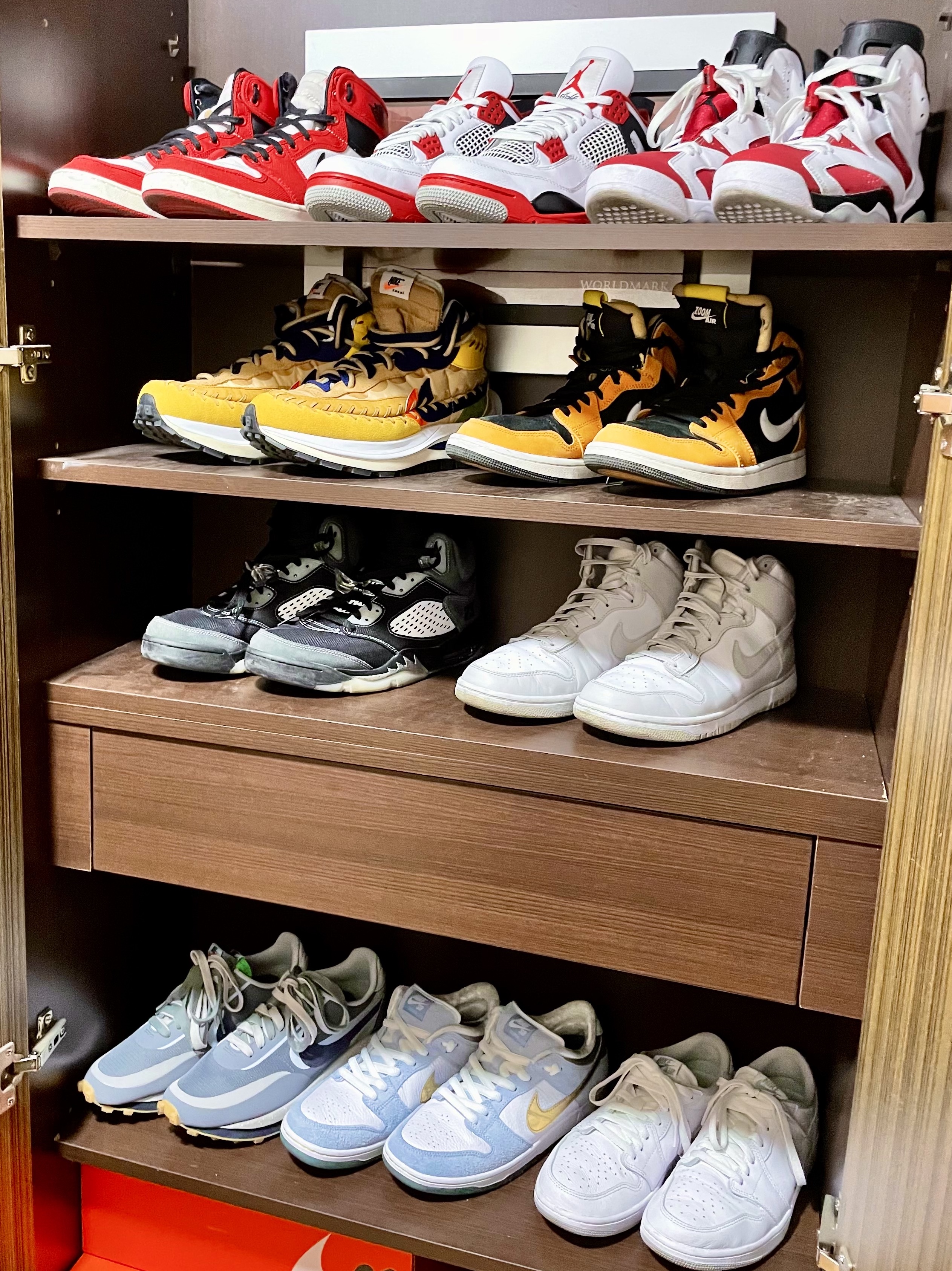 Jordan 1 KO Chicago 2021, Jordan 6 Retro Carmine 2021 착용 스타일