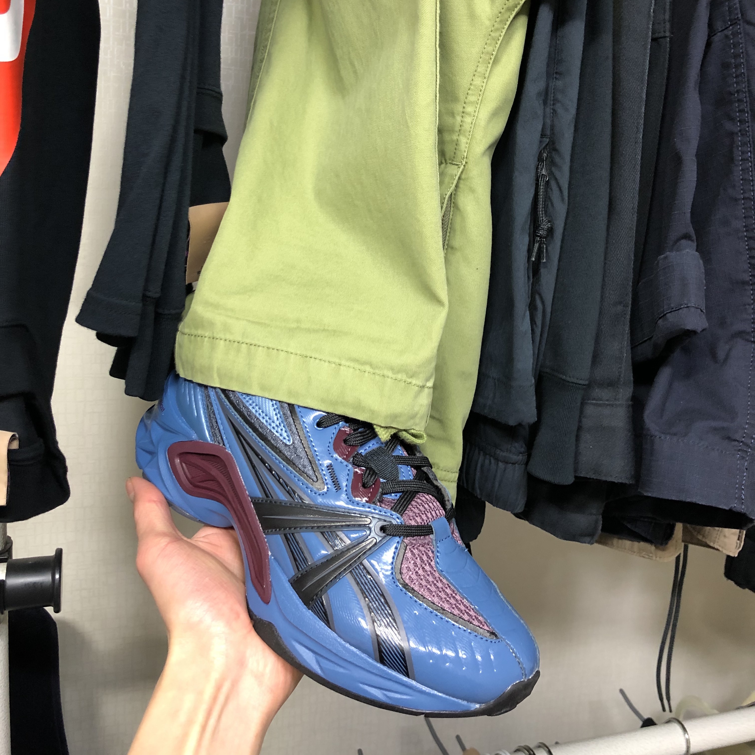 Asics HN2-S Protoblast Azure 착용 스타일