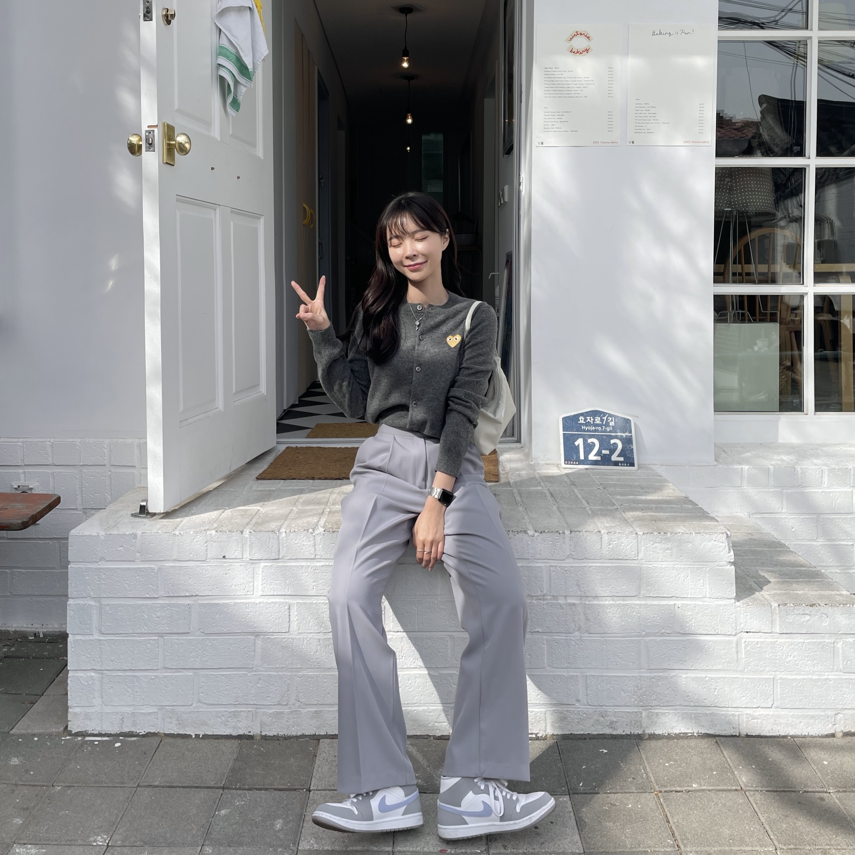 (W) Jordan 1 Mid Wolf Grey 착용 스타일