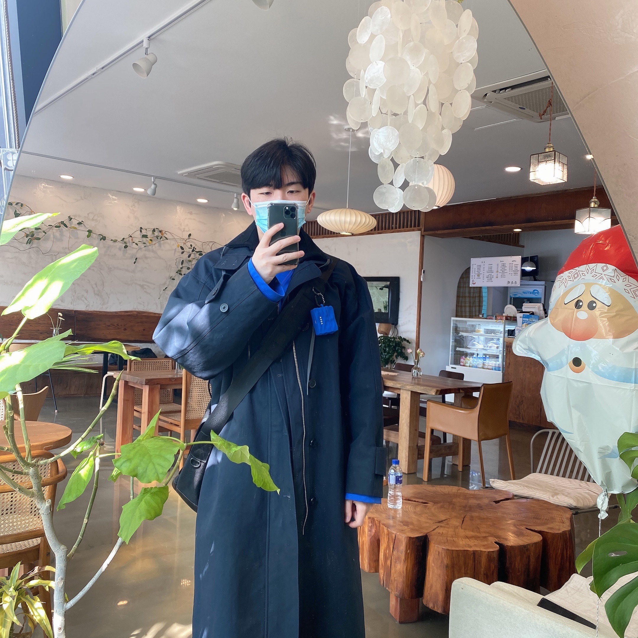 Casetify x Ader Error AirPods Pro Case 착용 스타일