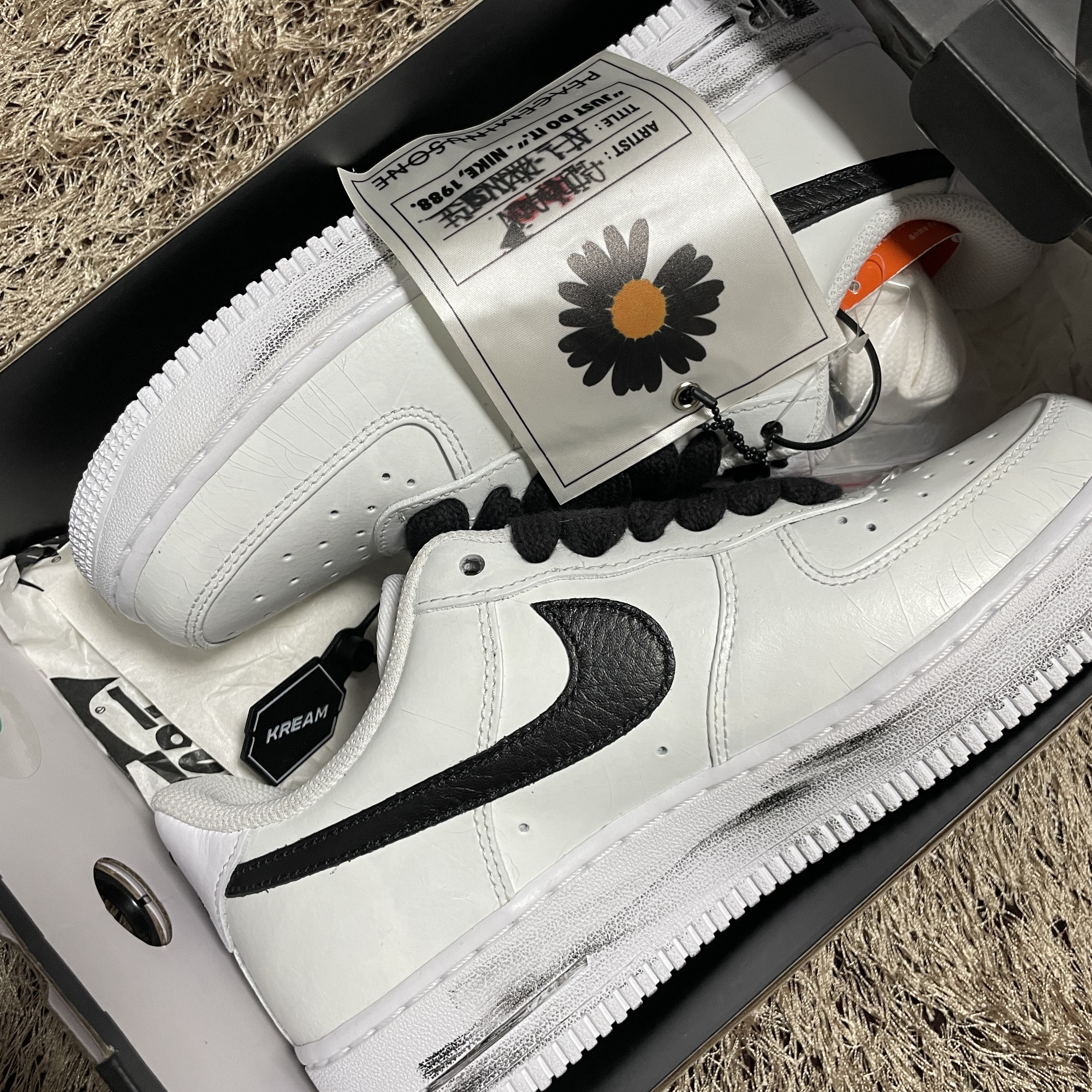 Nike x Peaceminusone Air Force 1 Low Para-Noise 2.0 착용 스타일