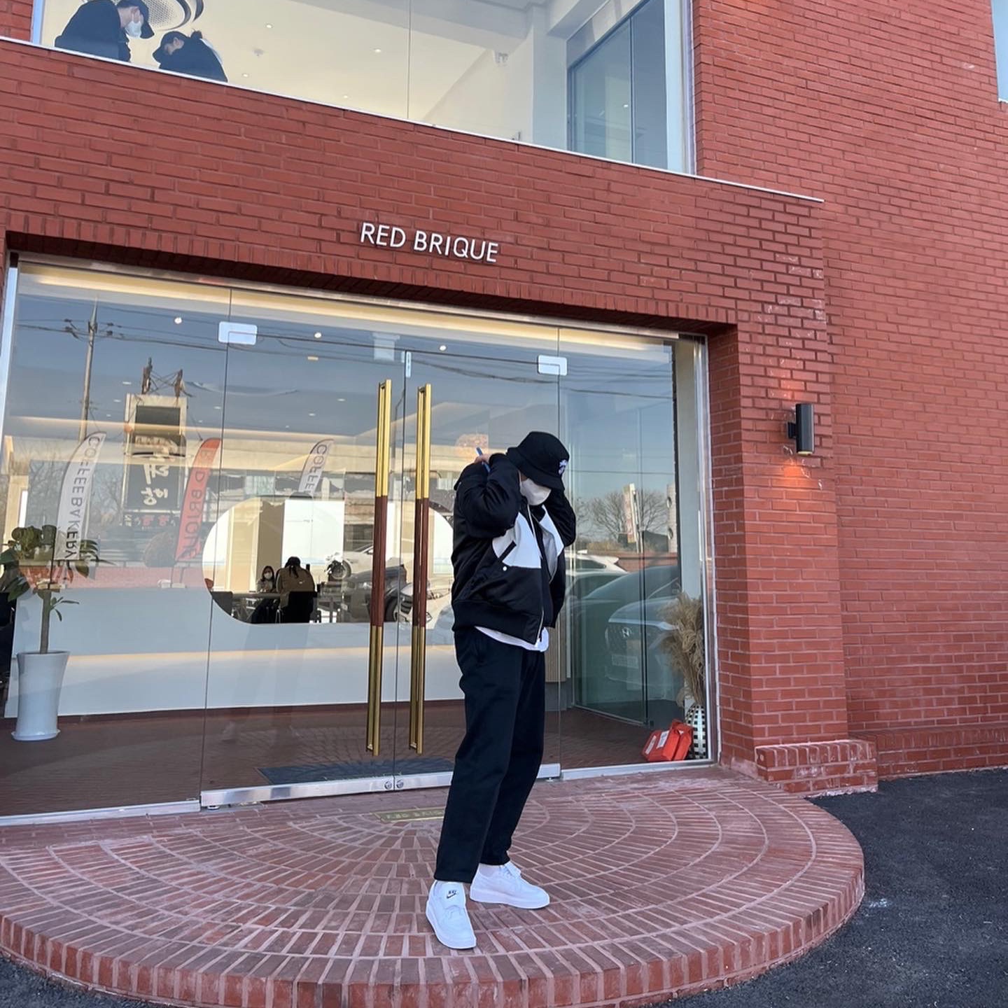 Nike x Peaceminusone Kwondo1 White, Nike x Stussy NRG ZR Fleece Pants Black - US/EU 착용 스타일 - 1