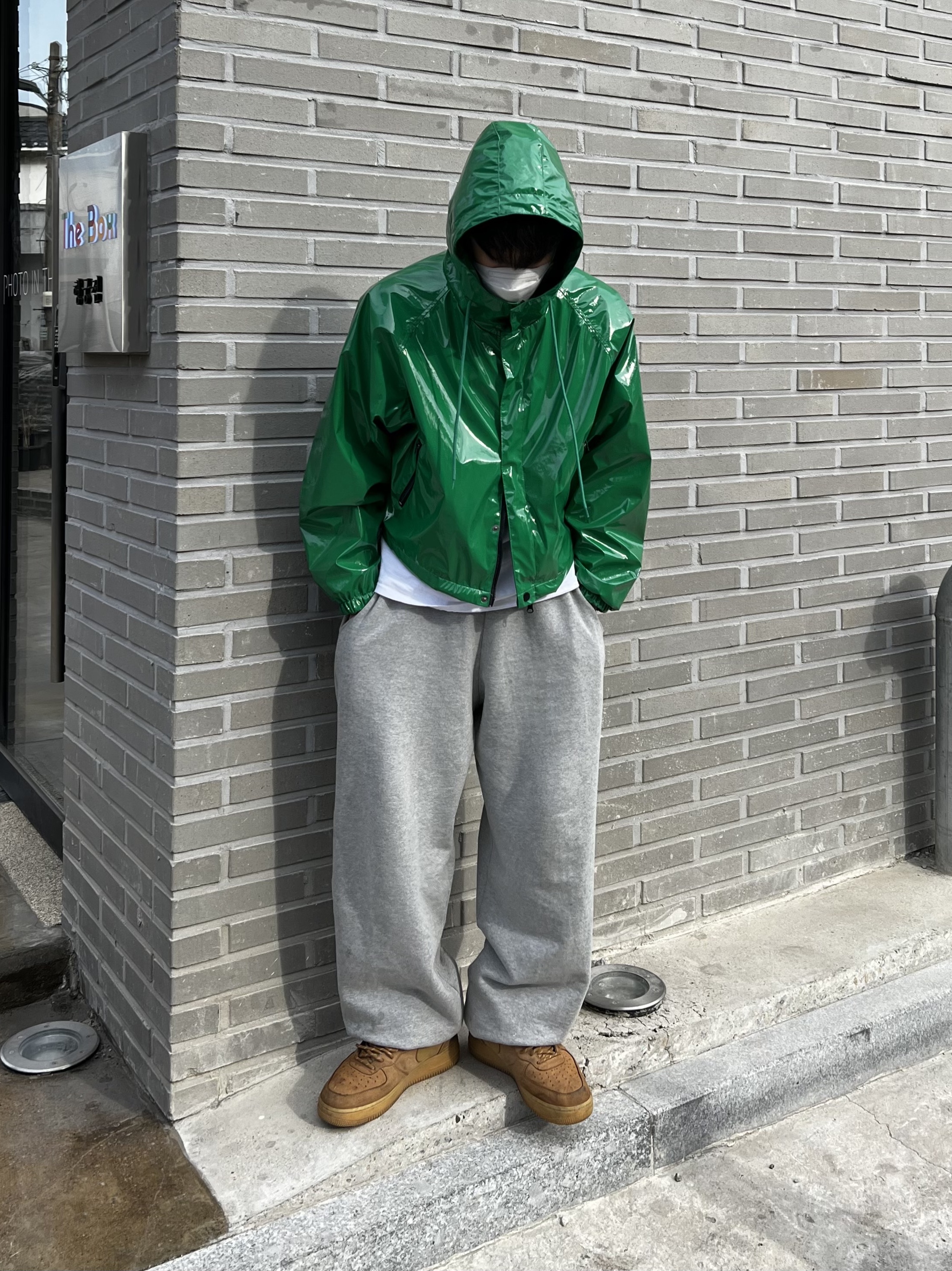 Nike Air Force 1 Mid '07 WB Flax 착용 스타일