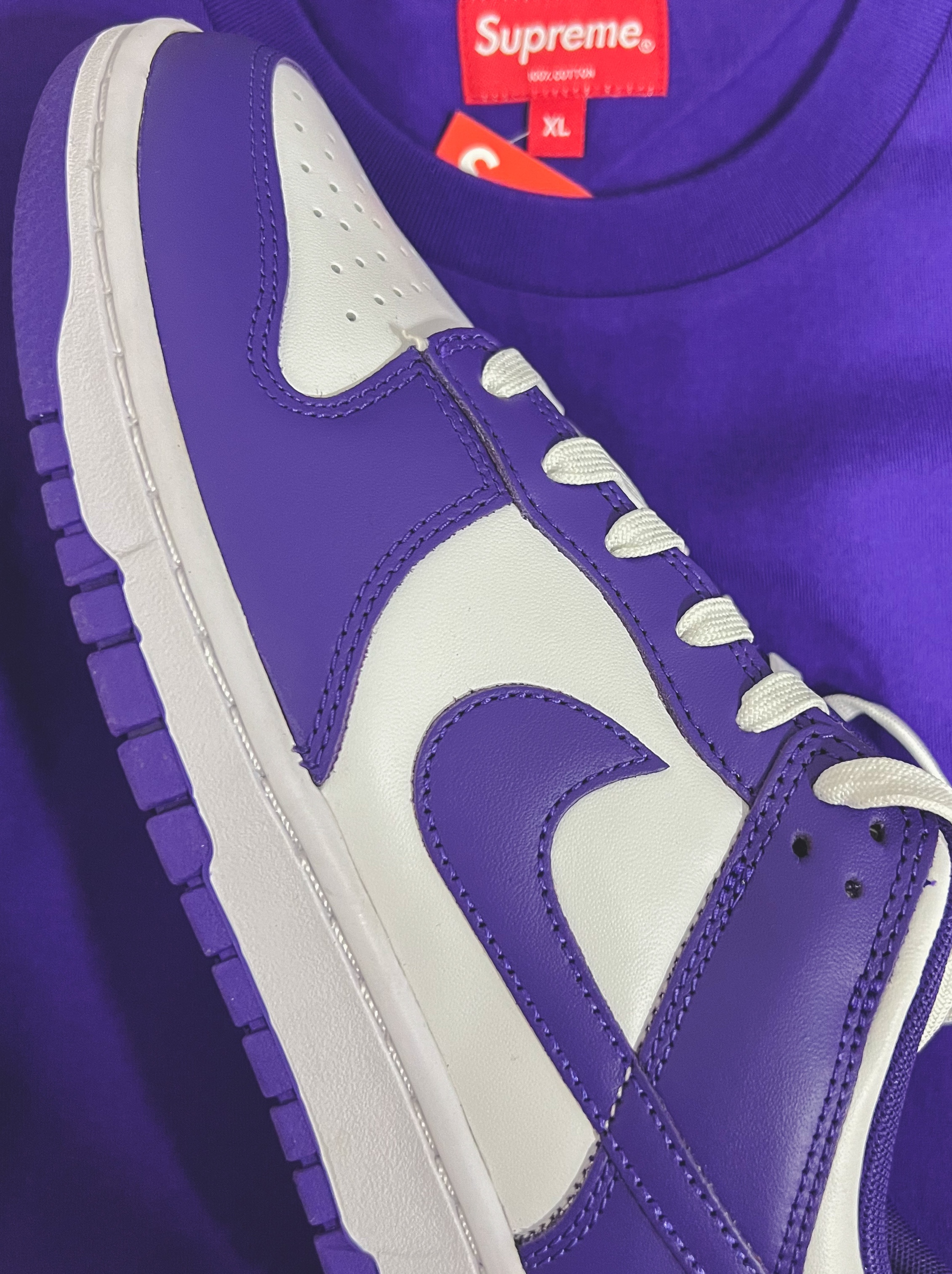 Nike Dunk Low Retro Championship Court Purple, Supreme Small Box L/S T-Shirt Purple - 22SS 착용 스타일
