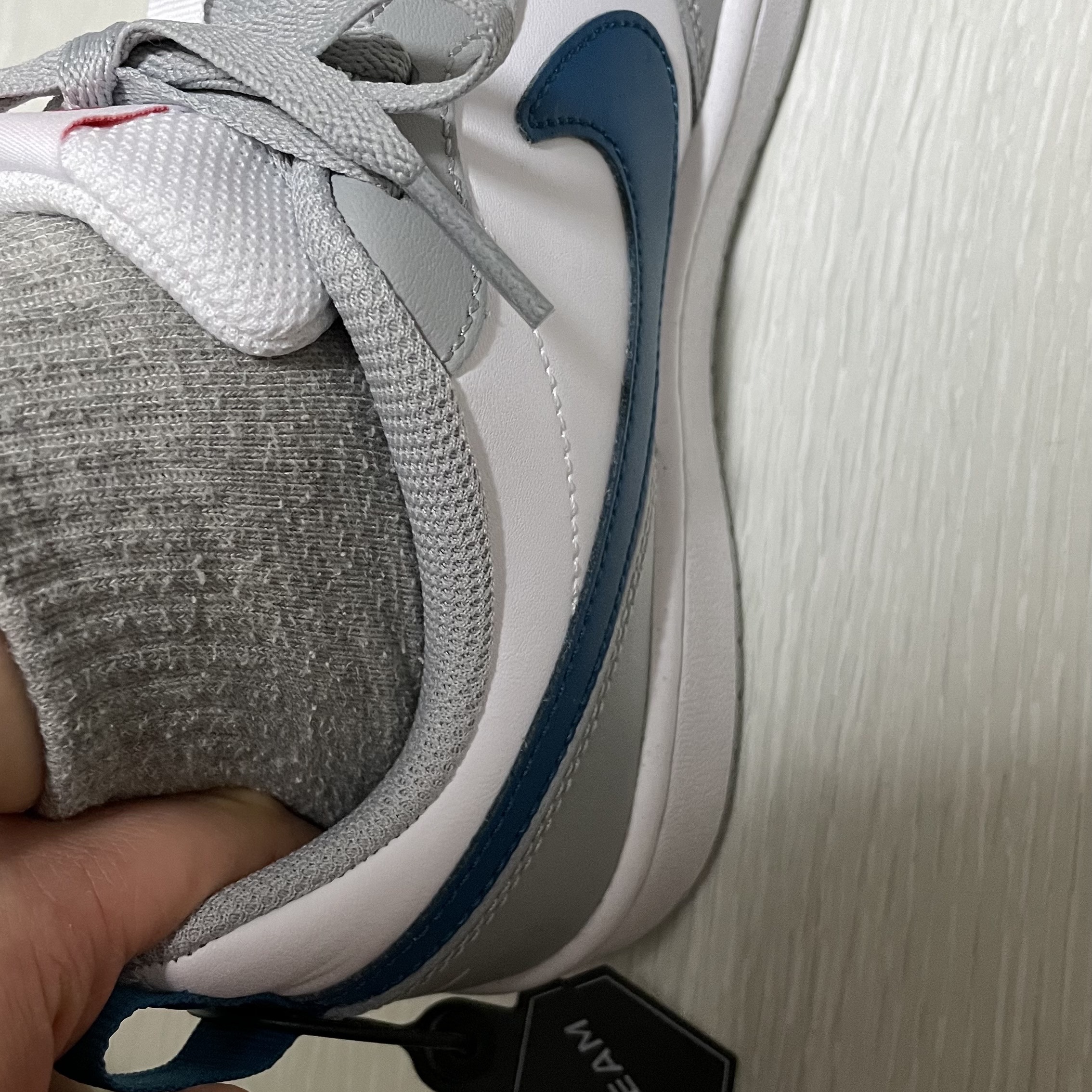 (GS) Nike Court Borough Low 2 Light Smoke Grey 착용 스타일 - 2