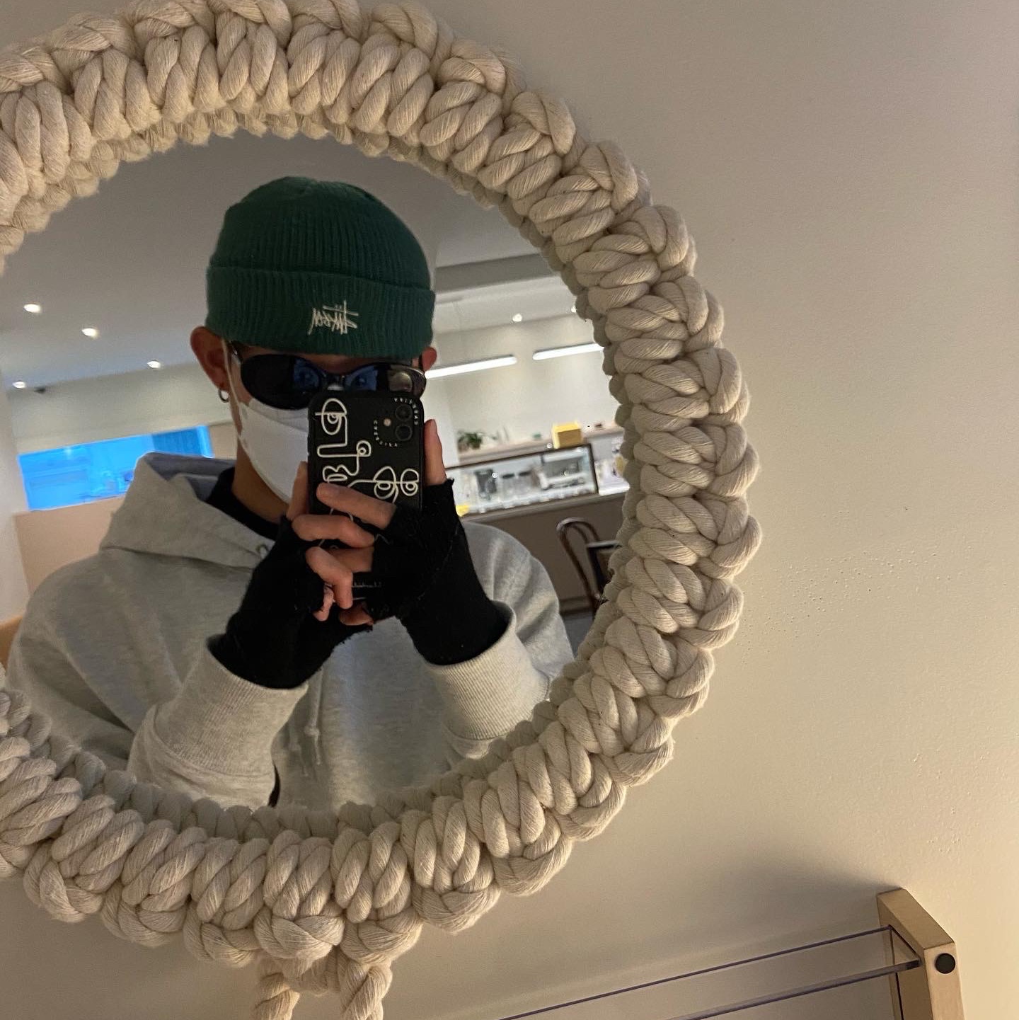 Stussy 8 Ball Hoodie Ash Heather - 21FW, Stussy Basic Cuff Beanie Spruce 2021 착용 스타일 - 3