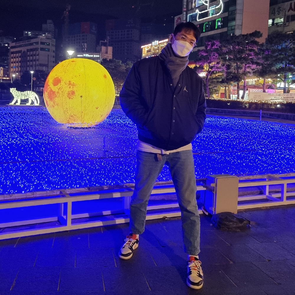 KREAM 프로필 이미지