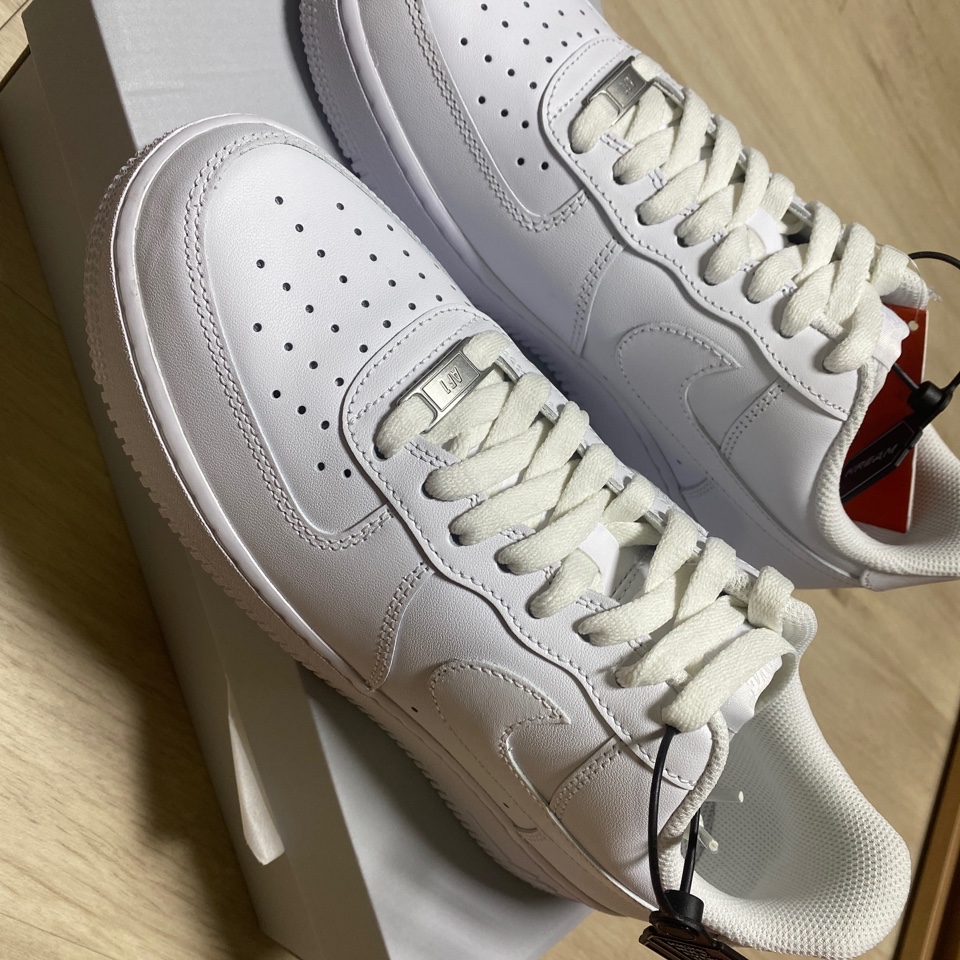 Nike Air Force 1 '07 Low White 착용 스타일