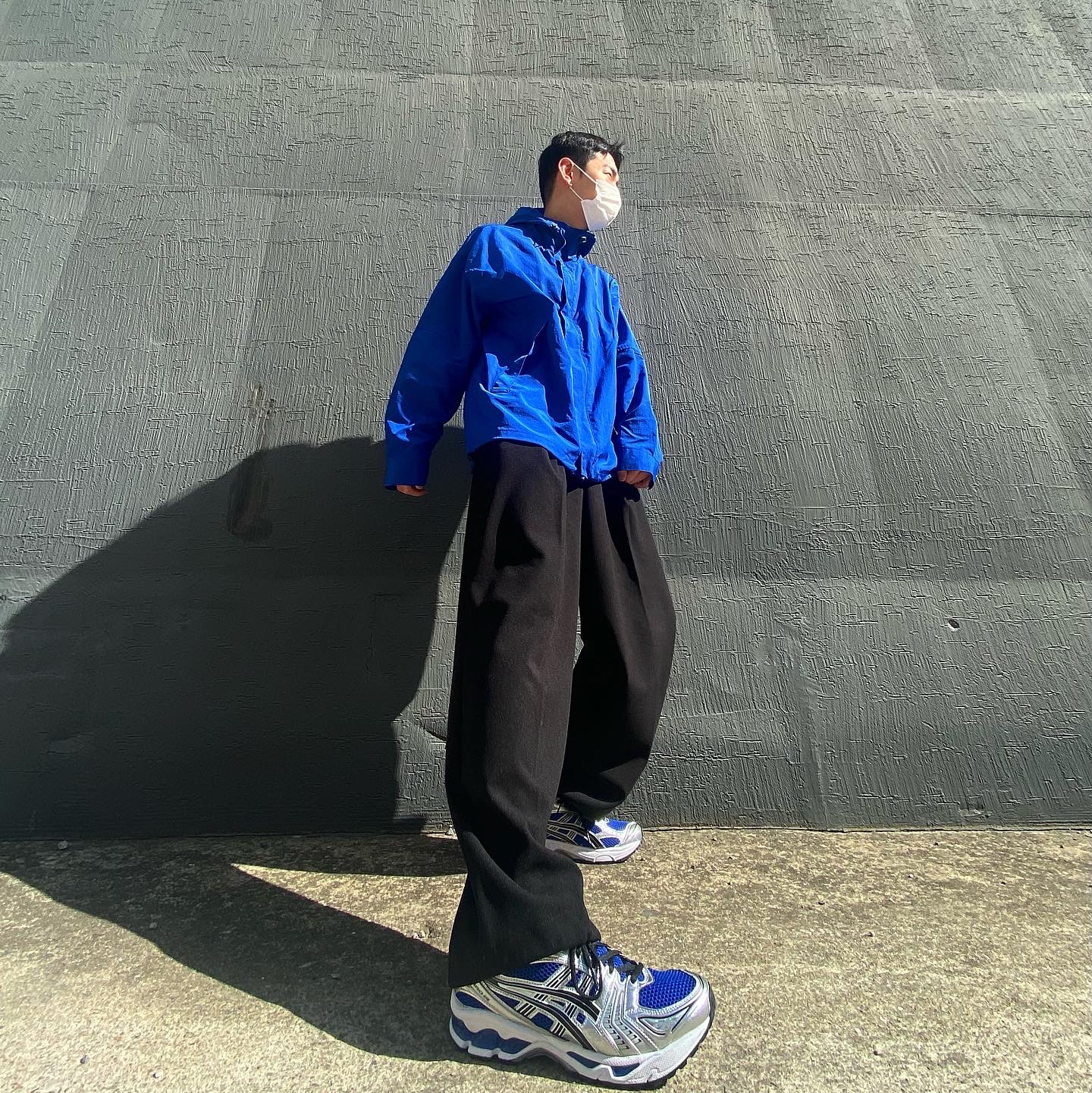 Asics Gel-Kayano 14 Monaco Blue Black 착용 스타일