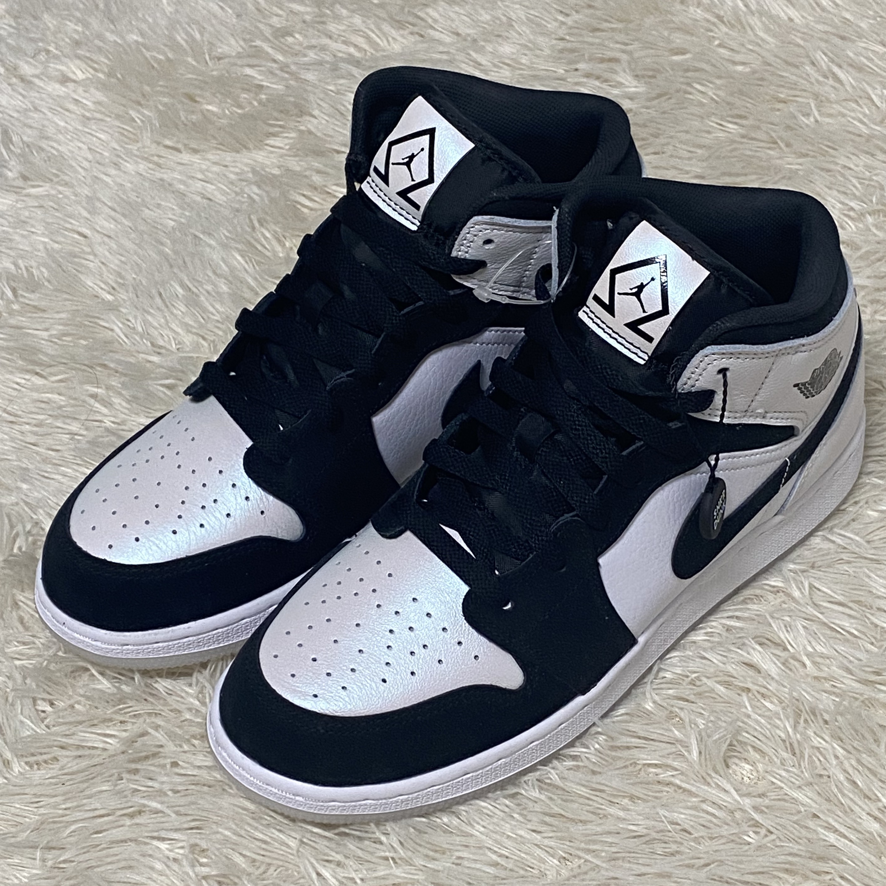 (GS) Jordan 1 Mid SE Diamond 착용 스타일 - 2
