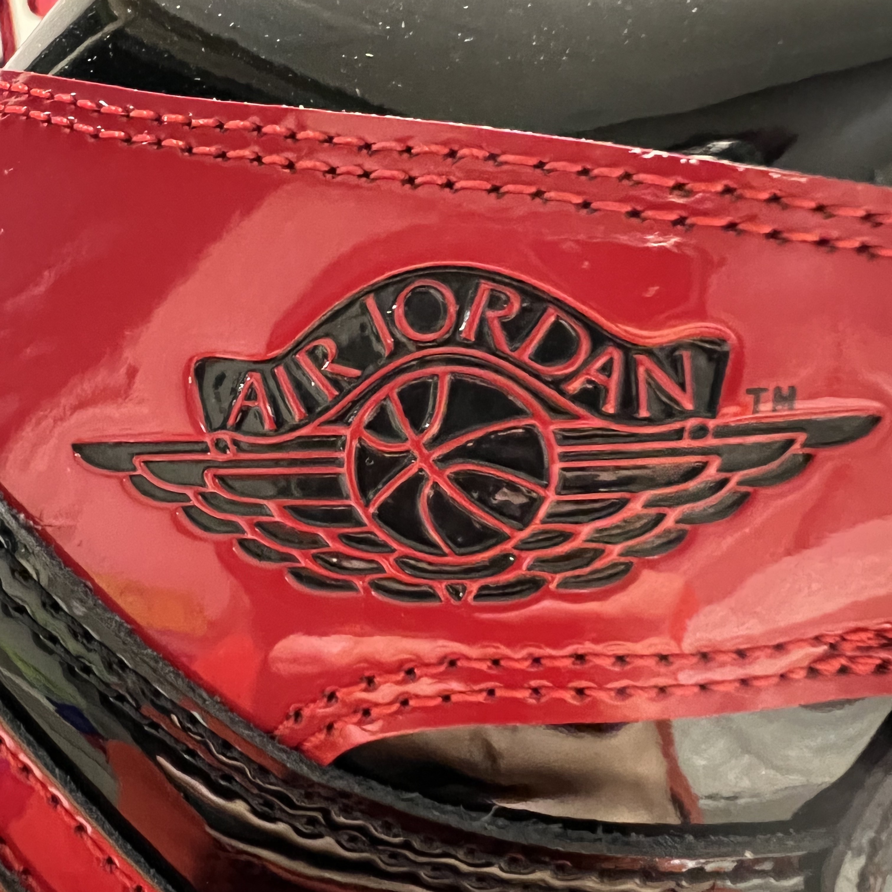 Jordan 1 Retro High OG Patent Bred 착용 스타일