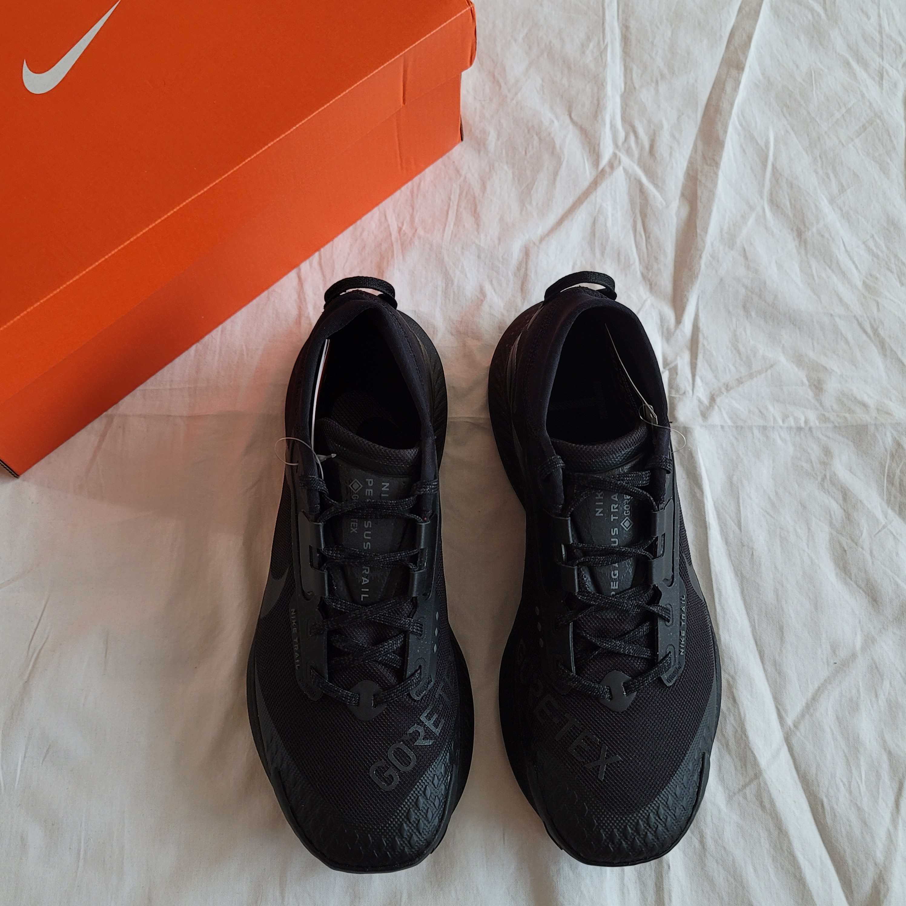 Nike Pegasus Trail 3 Gore-Tex Black Dark Smoke Grey, (W) Nike Pegasus Trail 3 Gore-Tex Black Dark Smoke Grey 착용 스타일 - 4