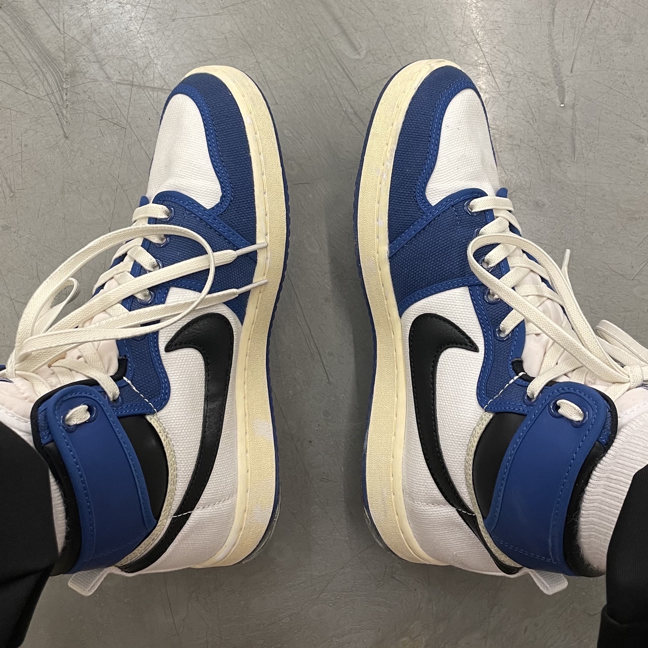 Jordan 1 KO Storm Blue 착용 스타일 - 2