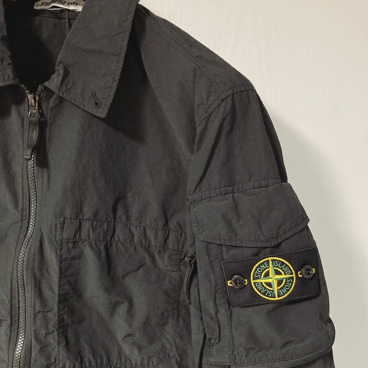 Stone Island 10502 Naslan Light Garment Dyed Overshirt Black - 22SS 착용 스타일 - 2