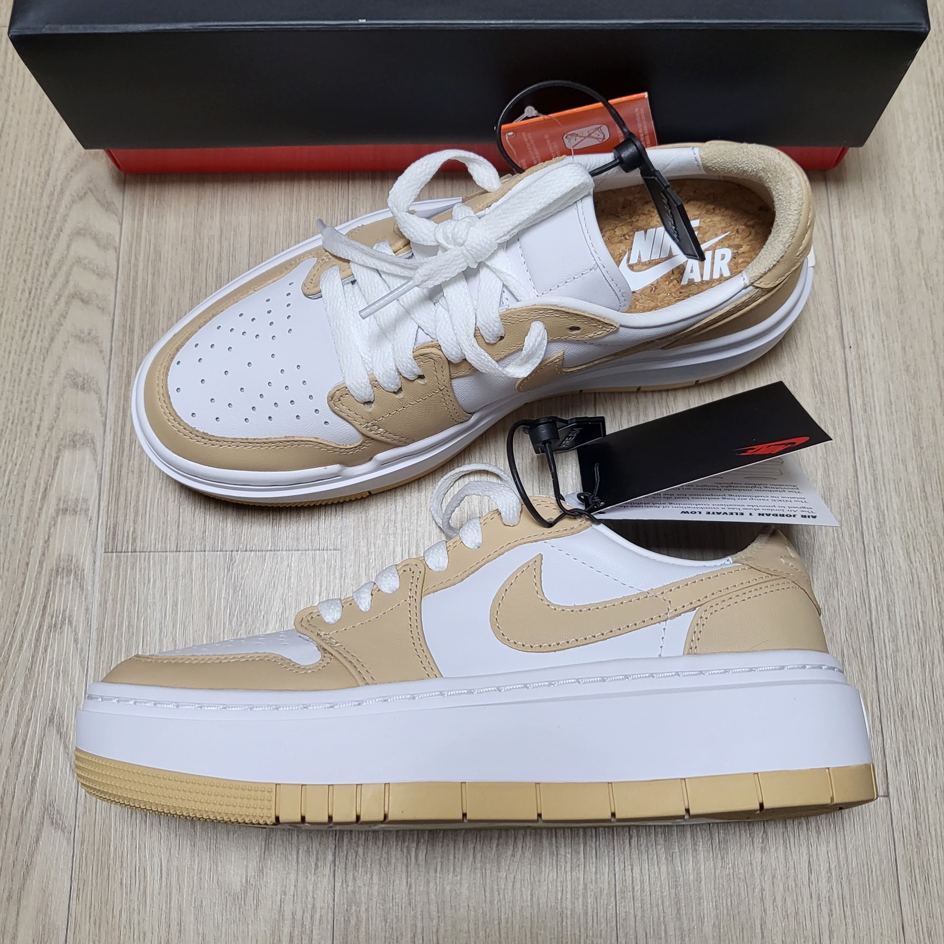 (W) Jordan 1 Elevate Low White Onyx 착용 스타일 - 1