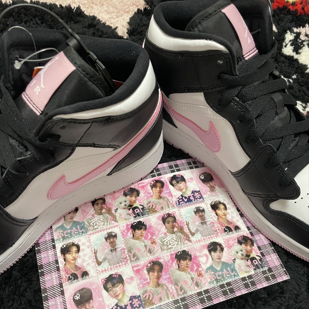 (GS) Jordan 1 Mid Light Arctic Pink 착용 스타일