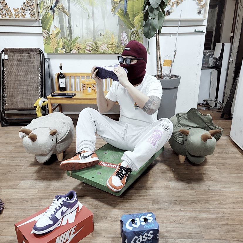 Nike Dunk Low Retro Championship Court Purple, Jordan 1 Low OG Starfish 착용 스타일