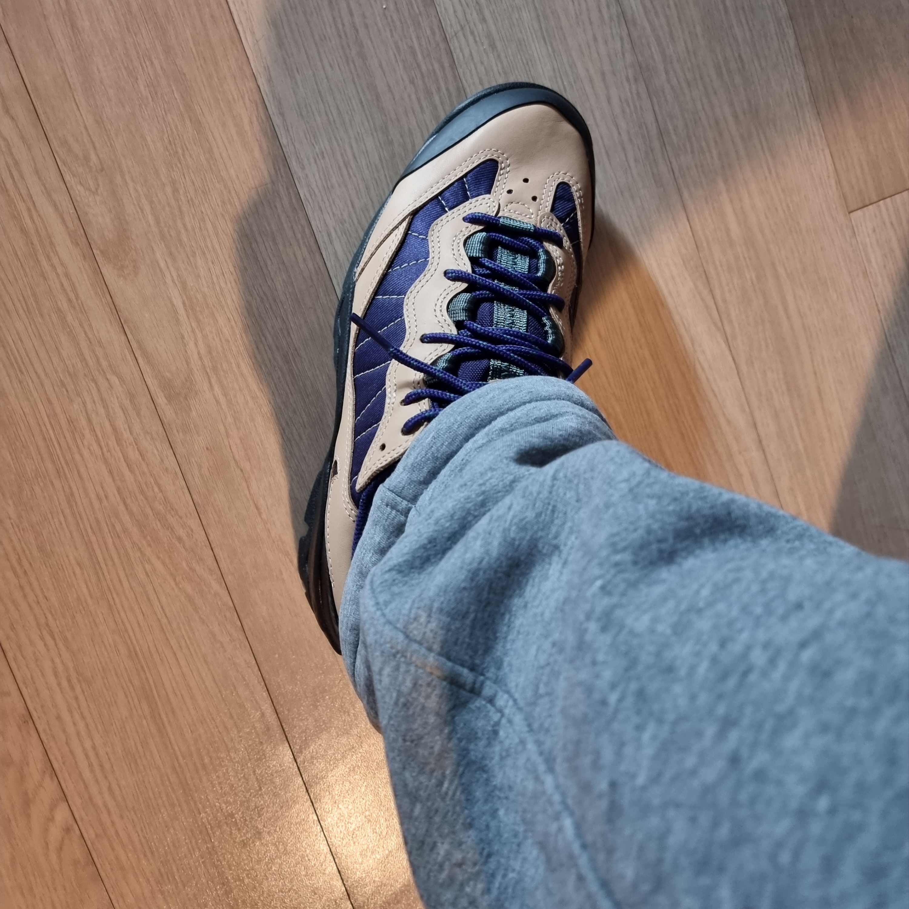 Nike ACG Air Mada Vachetta Tan 착용 스타일 - 2
