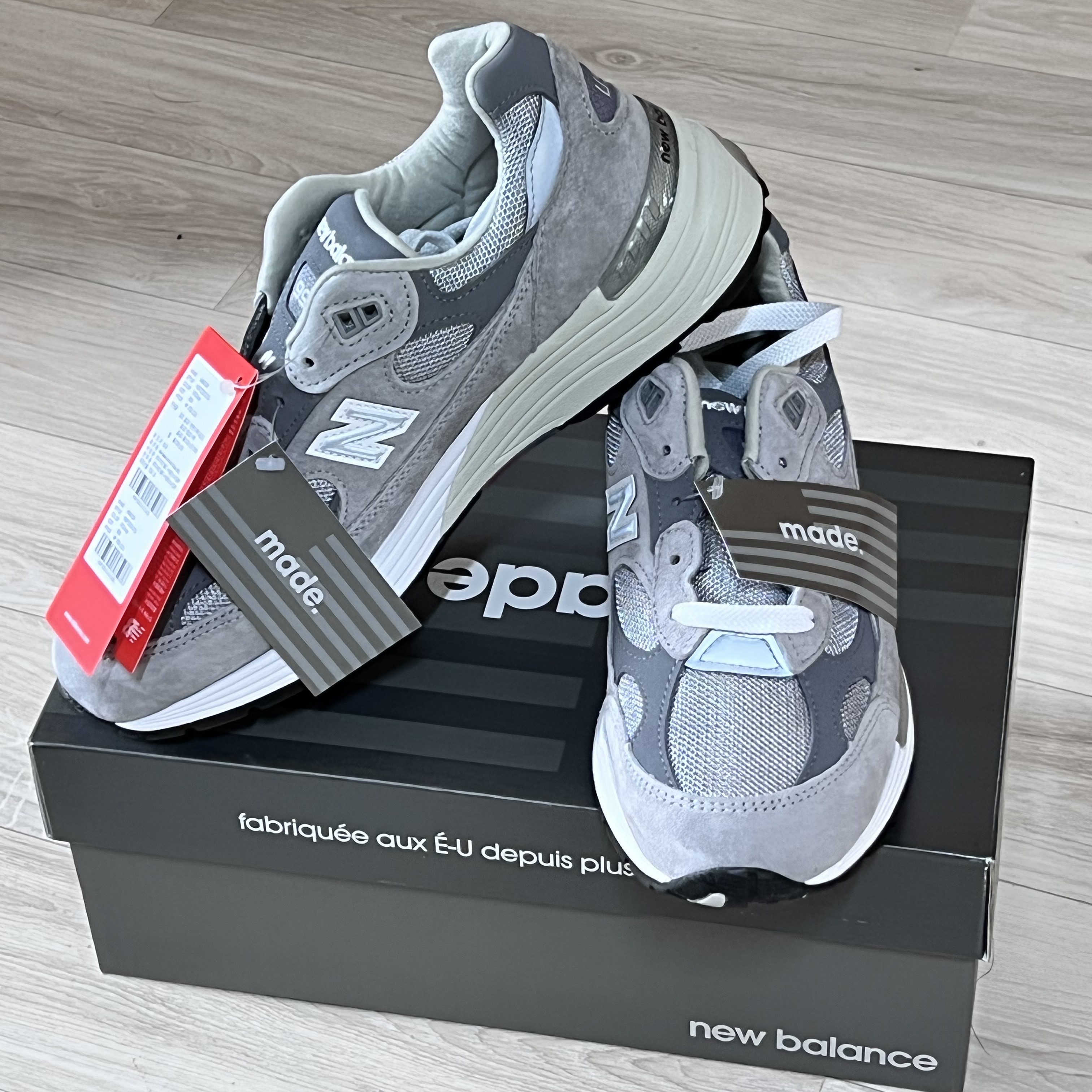 New Balance 992 Made in USA Grey - D Standard 착용 스타일 - 3