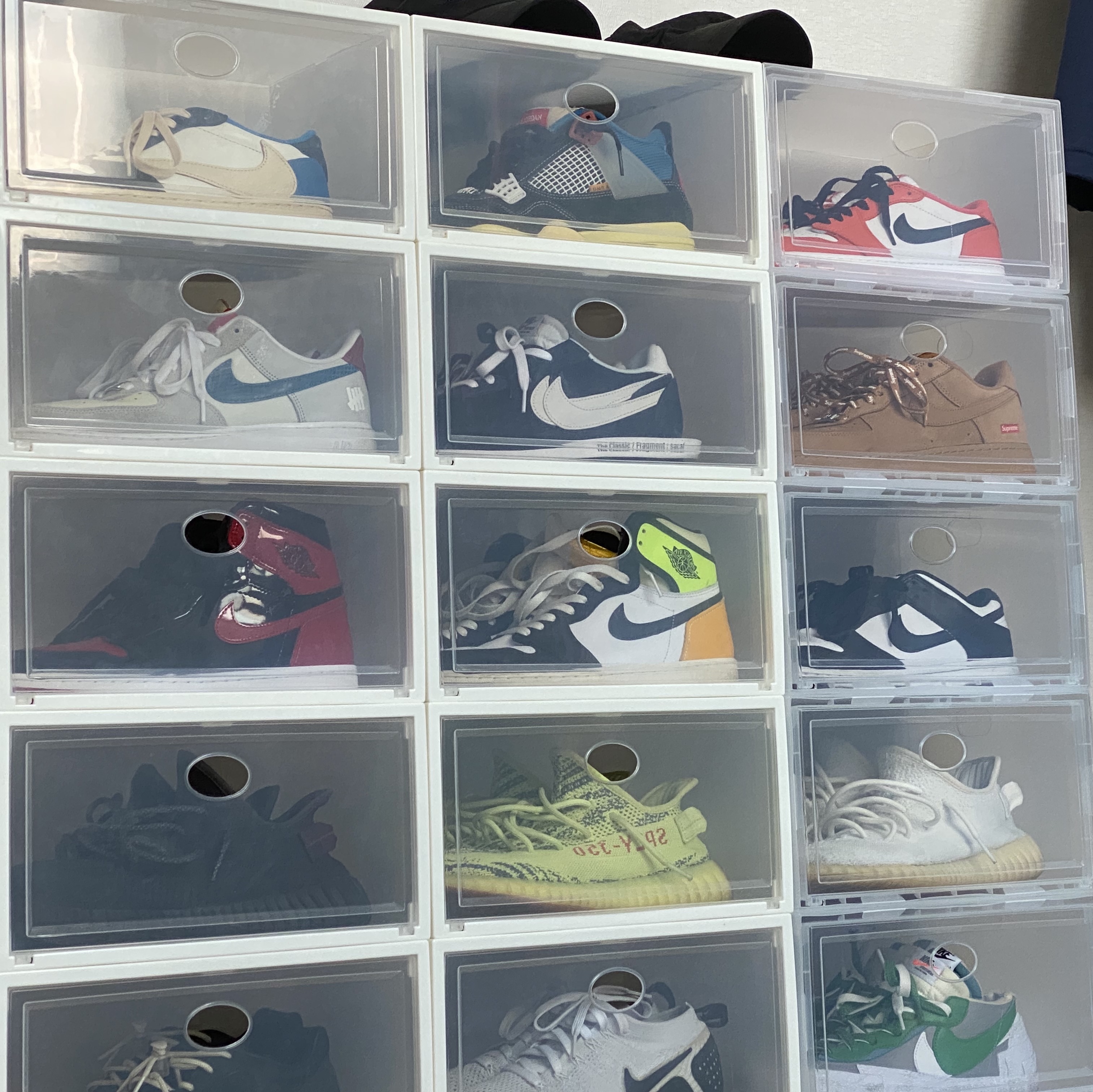 Jordan 1 x Travis Scott x Fragment Retro Low OG SP Military Blue, Jordan 4 x Union Retro Off Noir 착용 스타일