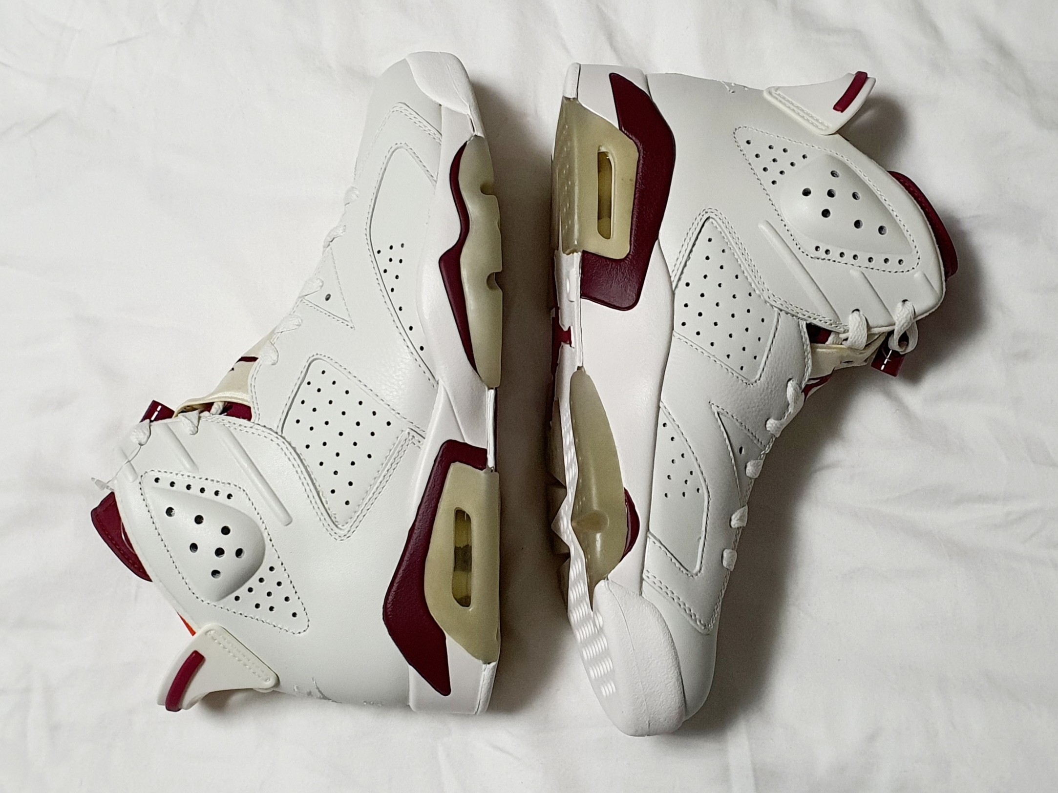 Jordan 6 Retro Maroon 2015 착용 스타일 - 5