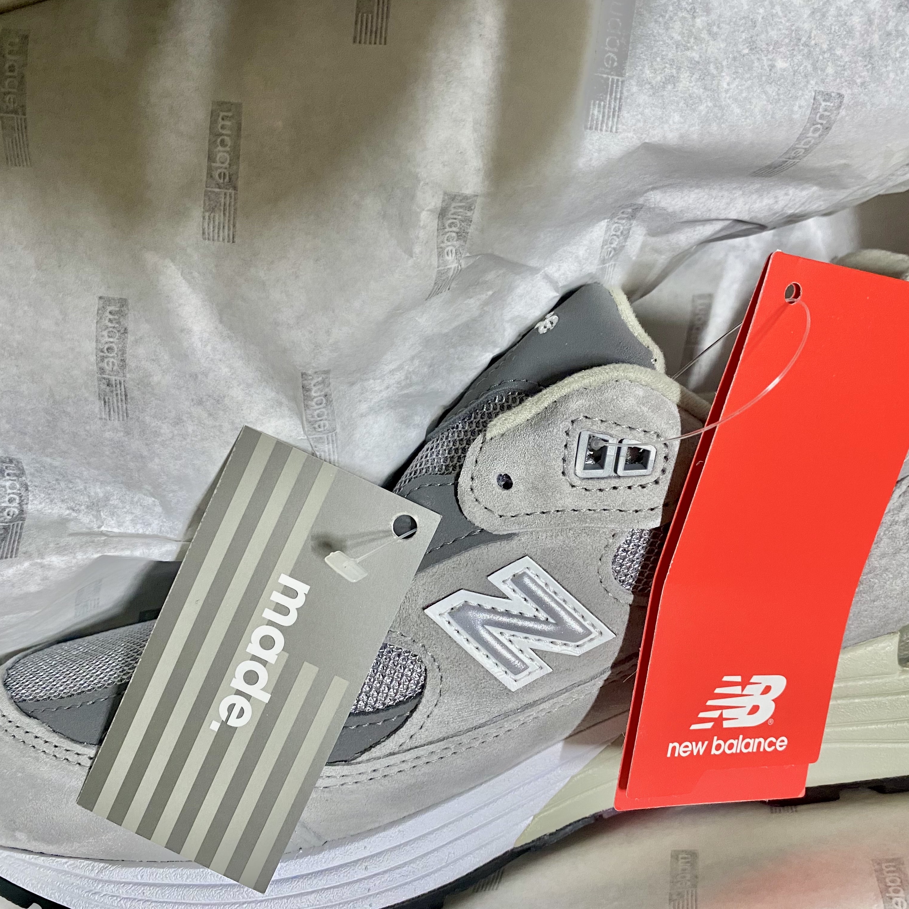 New Balance 992 Made in USA Grey - D Standard 착용 스타일