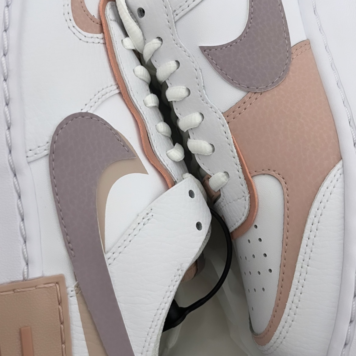 (W) Nike Air Force 1 Shadow White Pink Oxford 착용 스타일 - 2