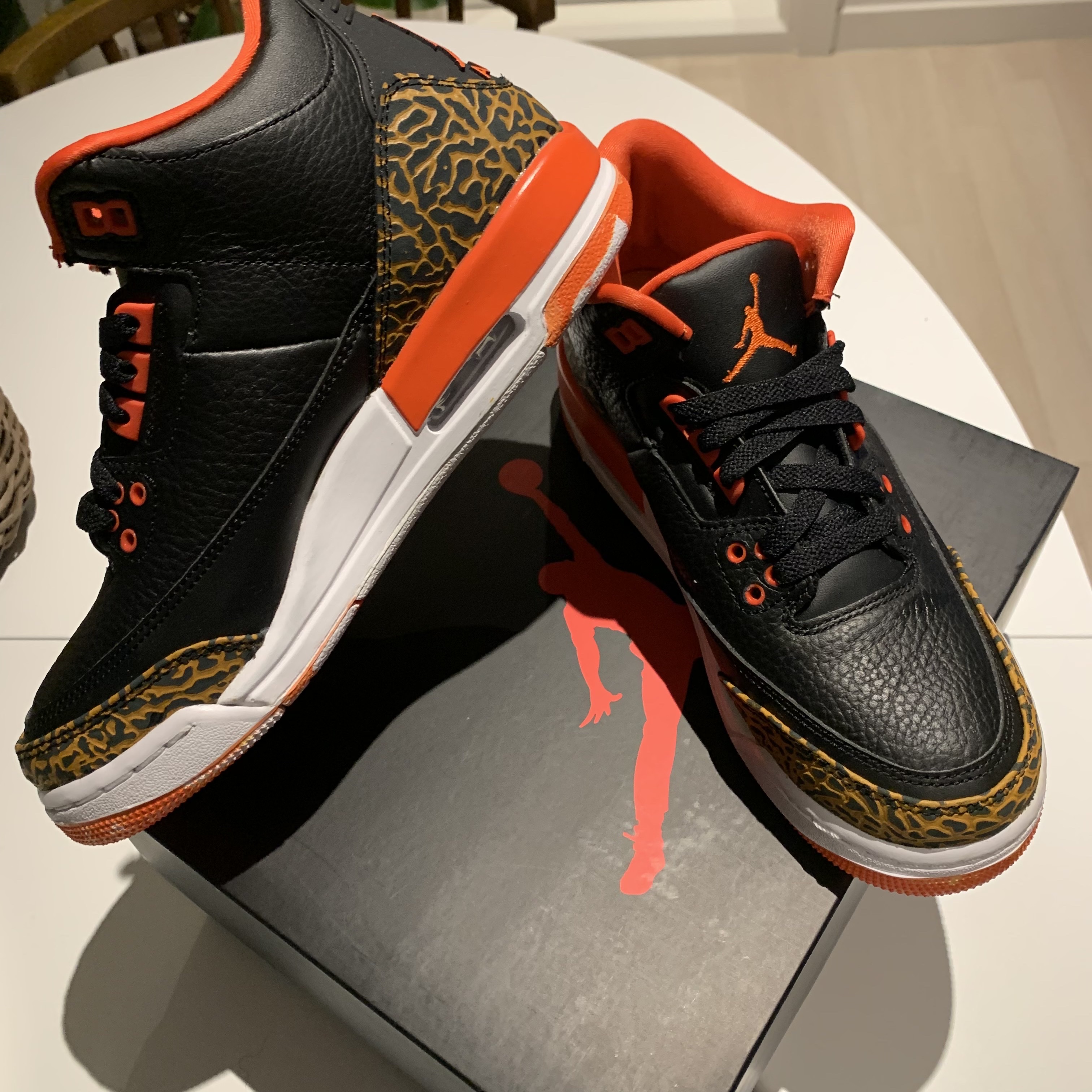 (GS) Jordan 3 Retro Kumquat 착용 스타일 - 2