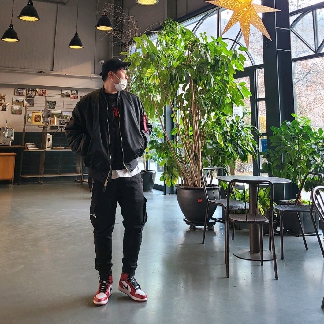 Jordan 1 Retro Chicago 2013 착용 스타일