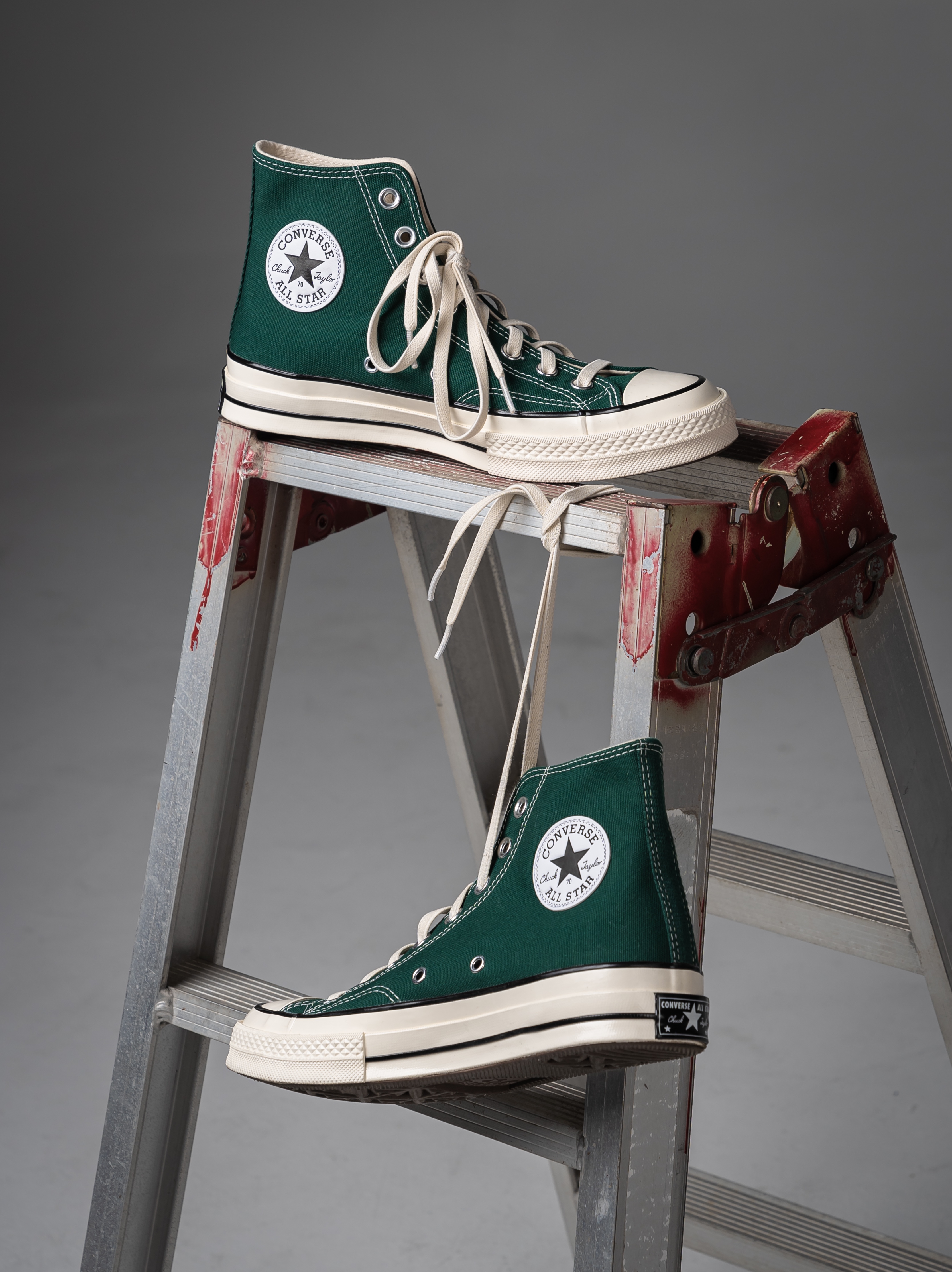 Converse Chuck 70 High Midnight Clover 착용 스타일 - 2