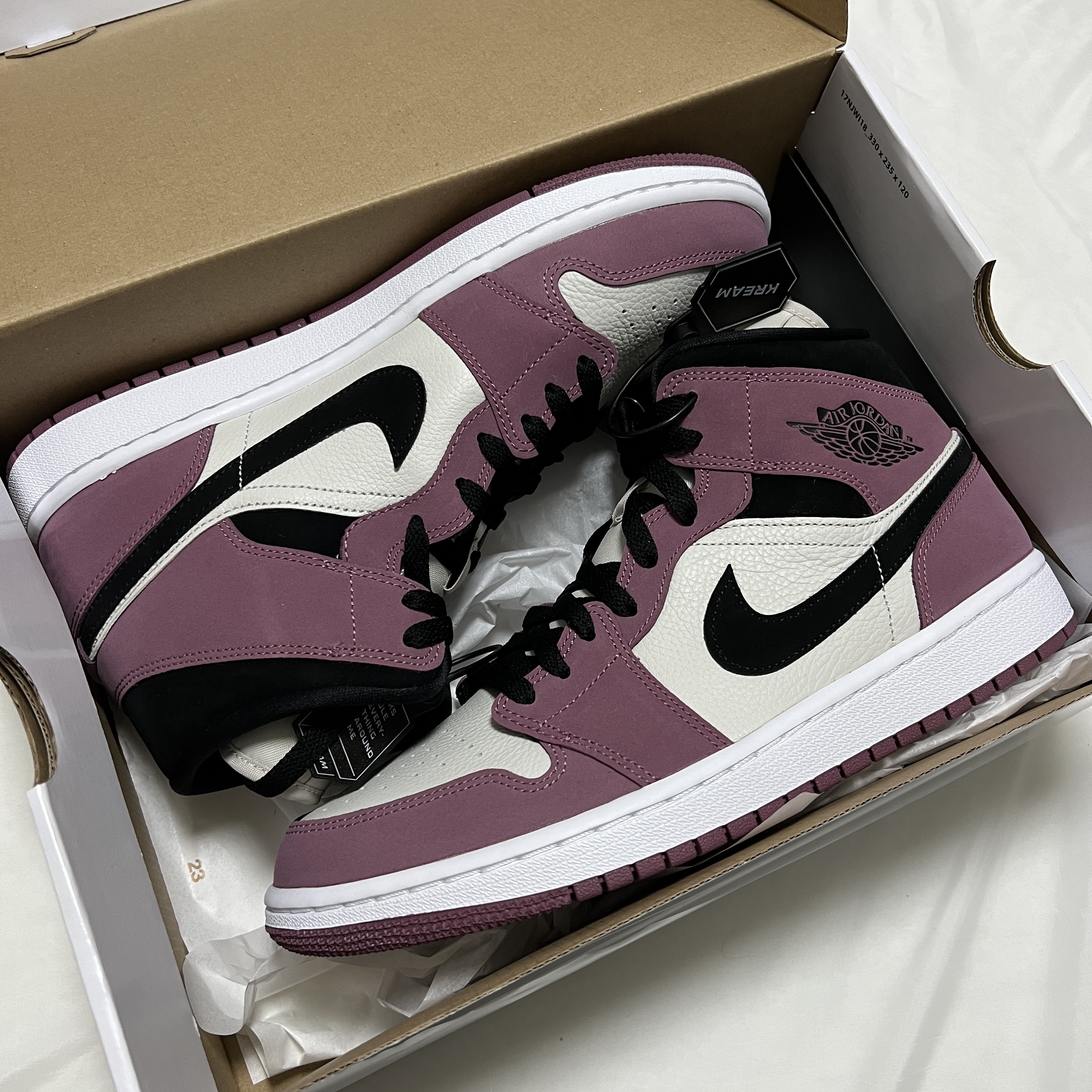 (W) Jordan 1 Mid SE Light Mulberry 착용 스타일
