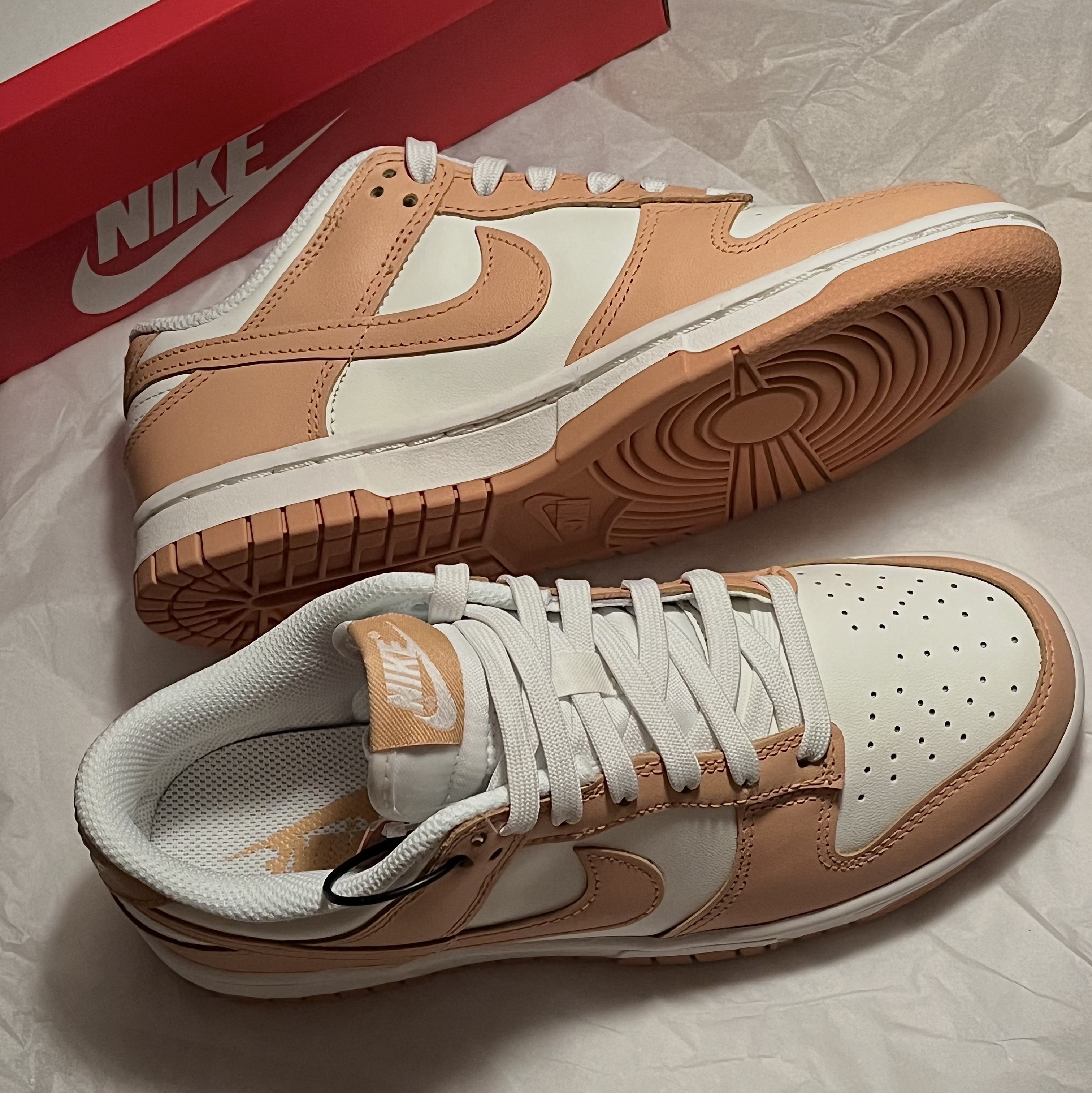 (W) Nike Dunk Low Harvest Moon 착용 스타일