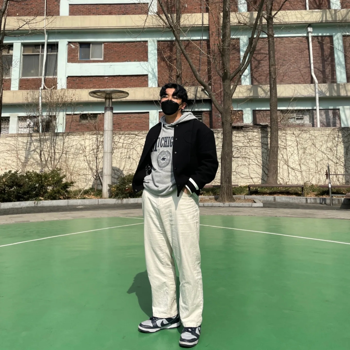 Zara x Ader Error Wool Blend Bomber Black, Nike Dunk Low Retro Championship Grey 착용 스타일 - 1