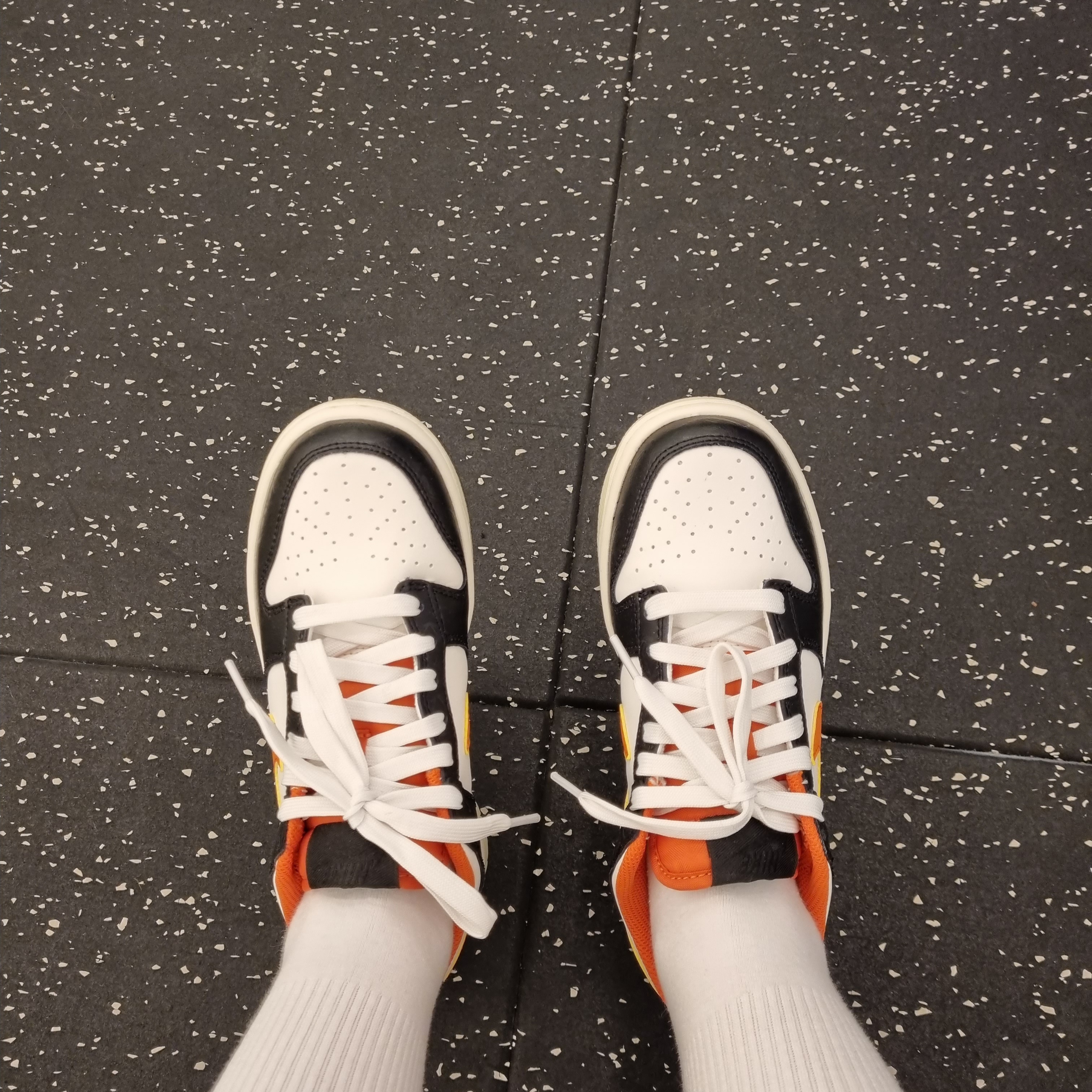(GS) Nike Dunk Low PRM Halloween 착용 스타일
