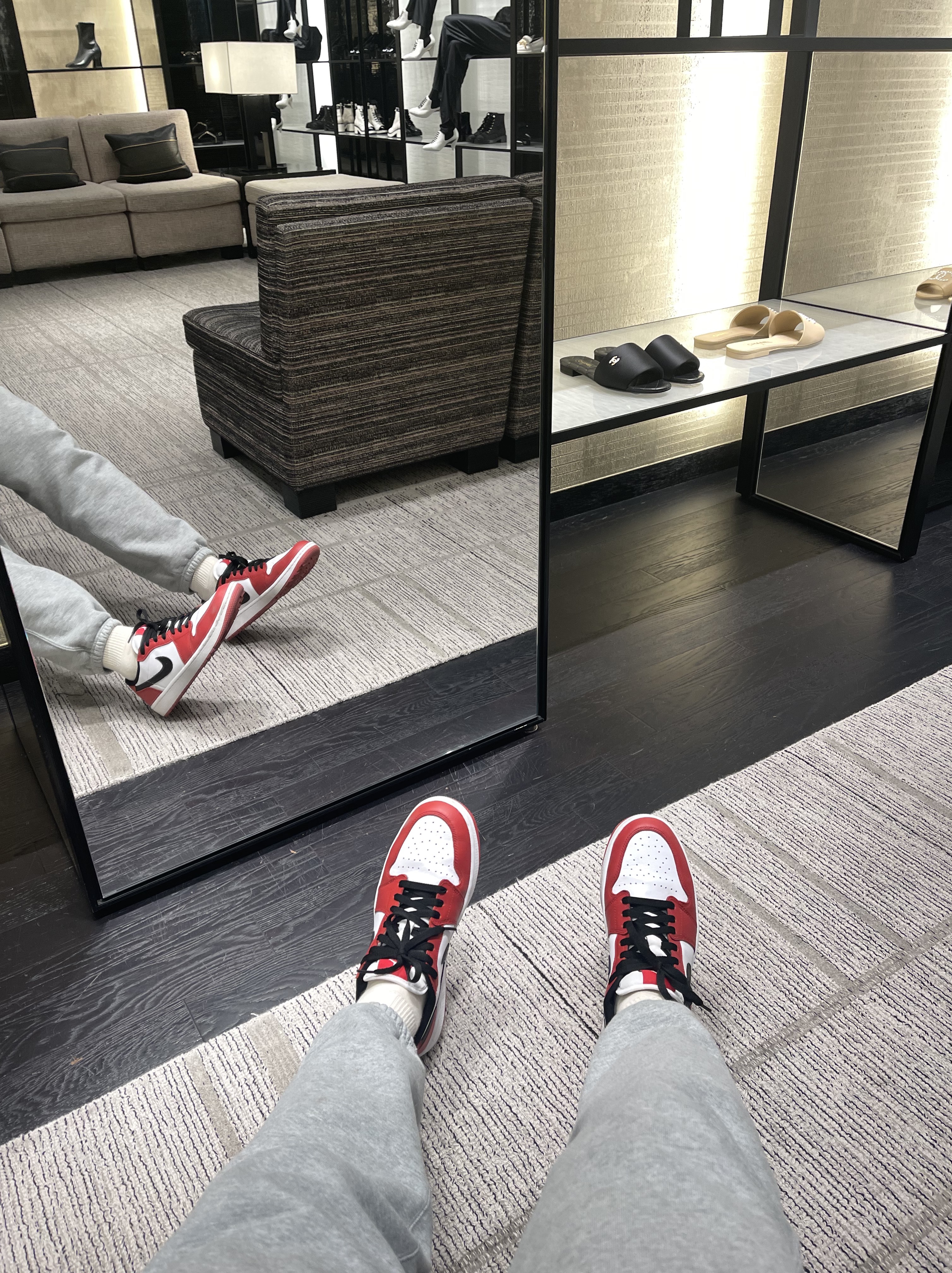 Jordan 1 Low Golf Chicago 착용 스타일