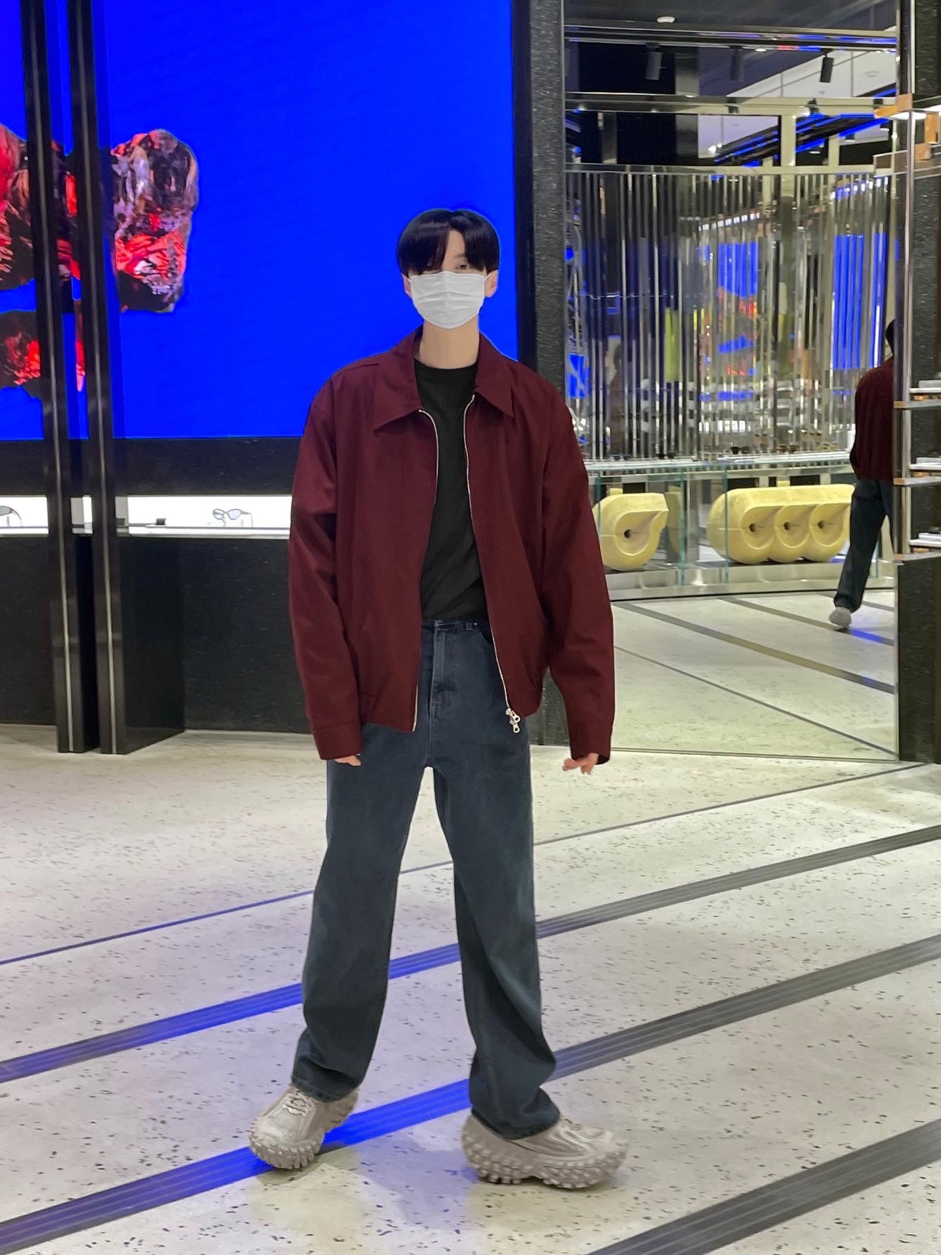 Balenciaga Defender Sneakers Beige 착용 스타일 - 1