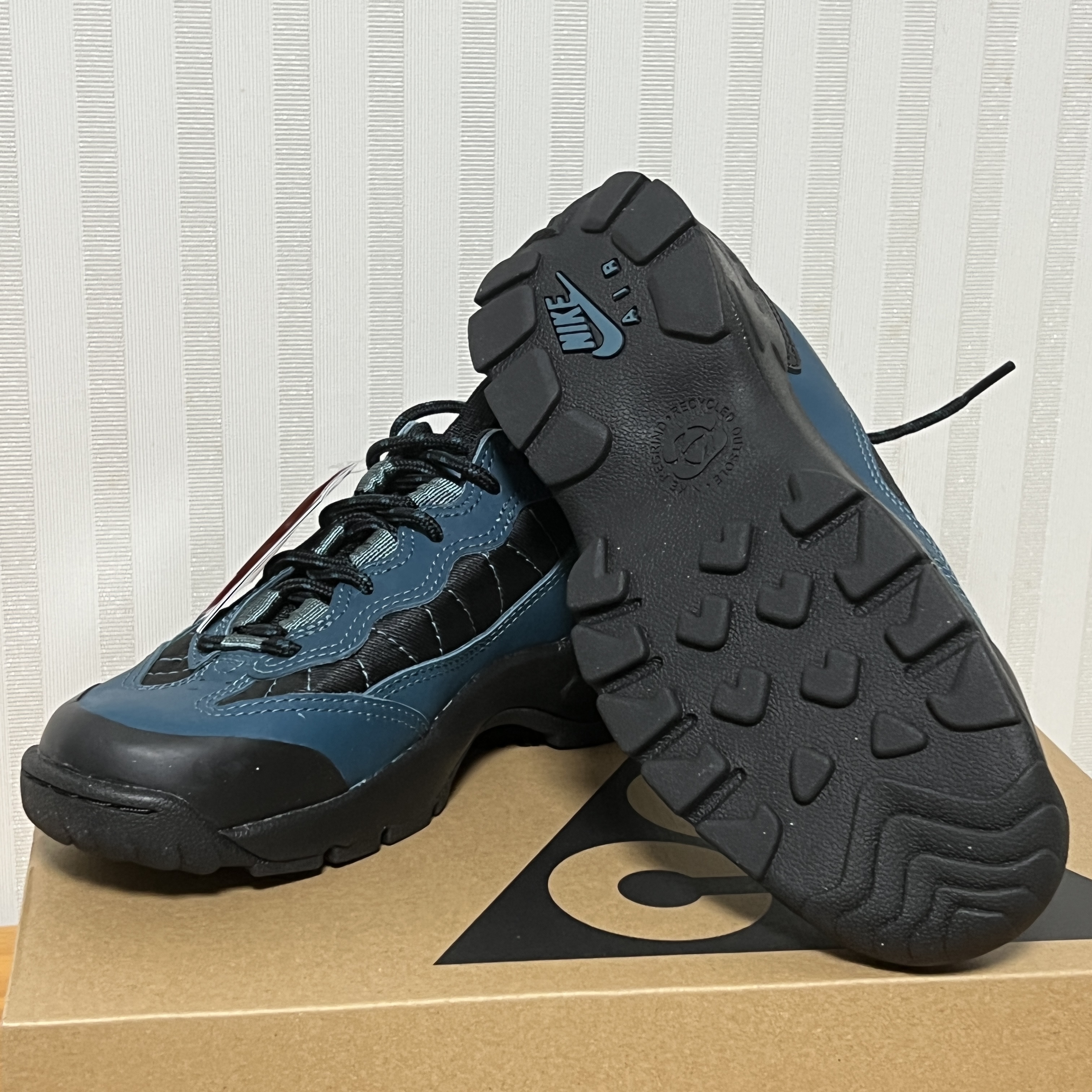 Nike ACG Air Mada Ash Green 착용 스타일 - 3