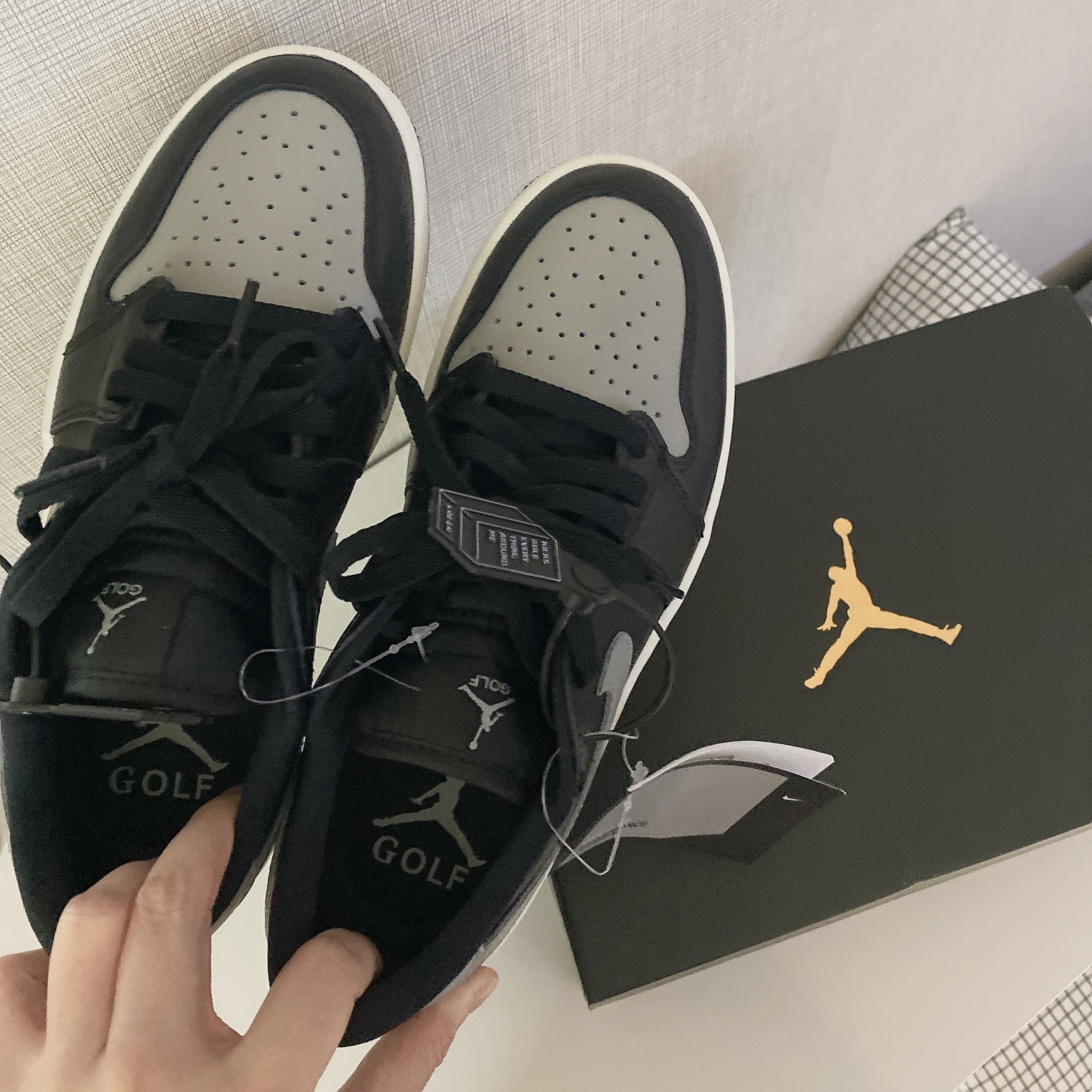 Jordan 1 Low Golf Shadow 착용 스타일