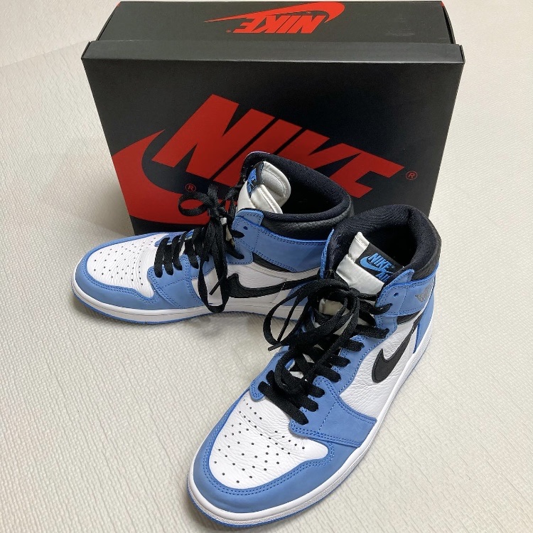 Jordan 1 Retro High OG University Blue 착용 스타일