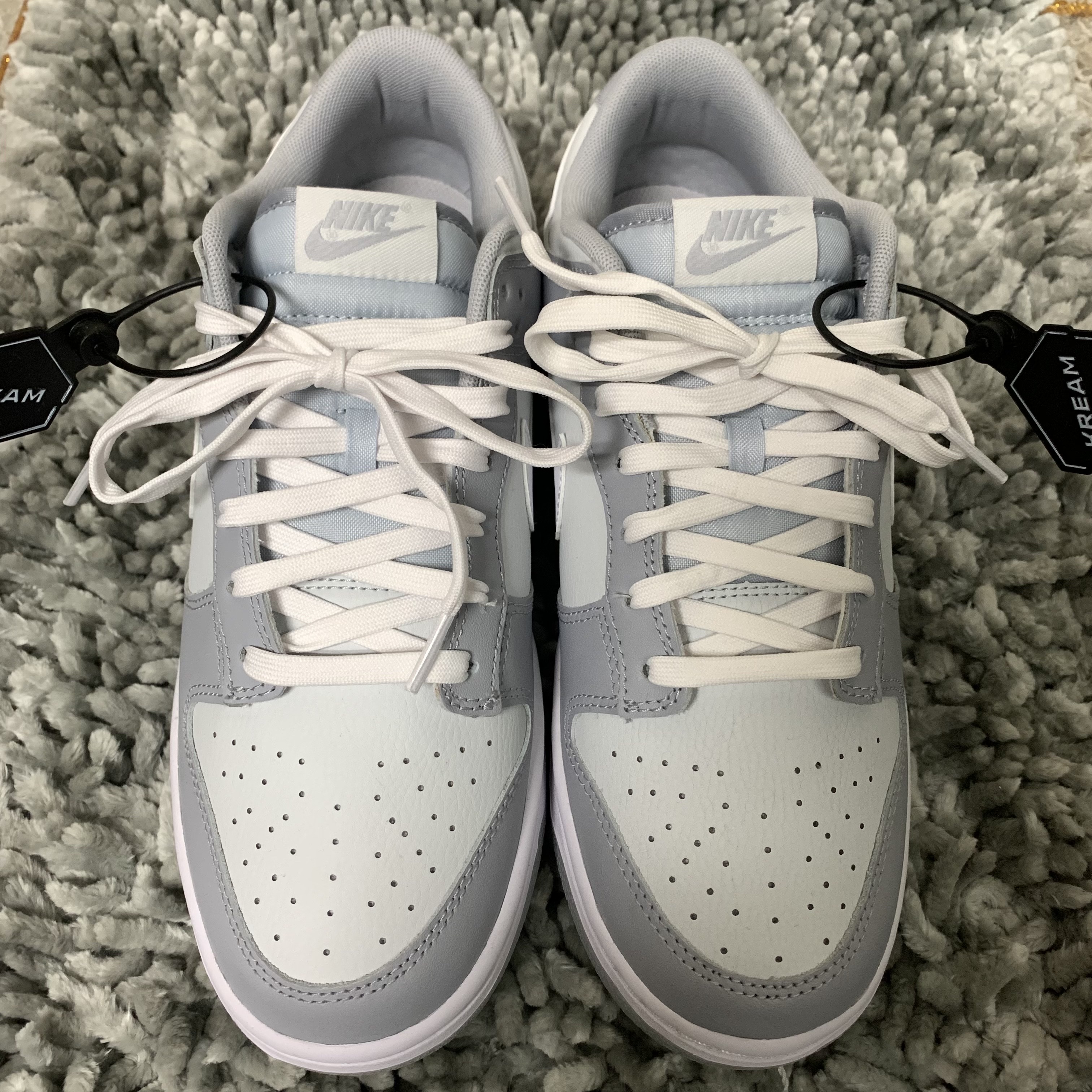 Nike Dunk Low Retro Wolf Grey 착용 스타일 - 3