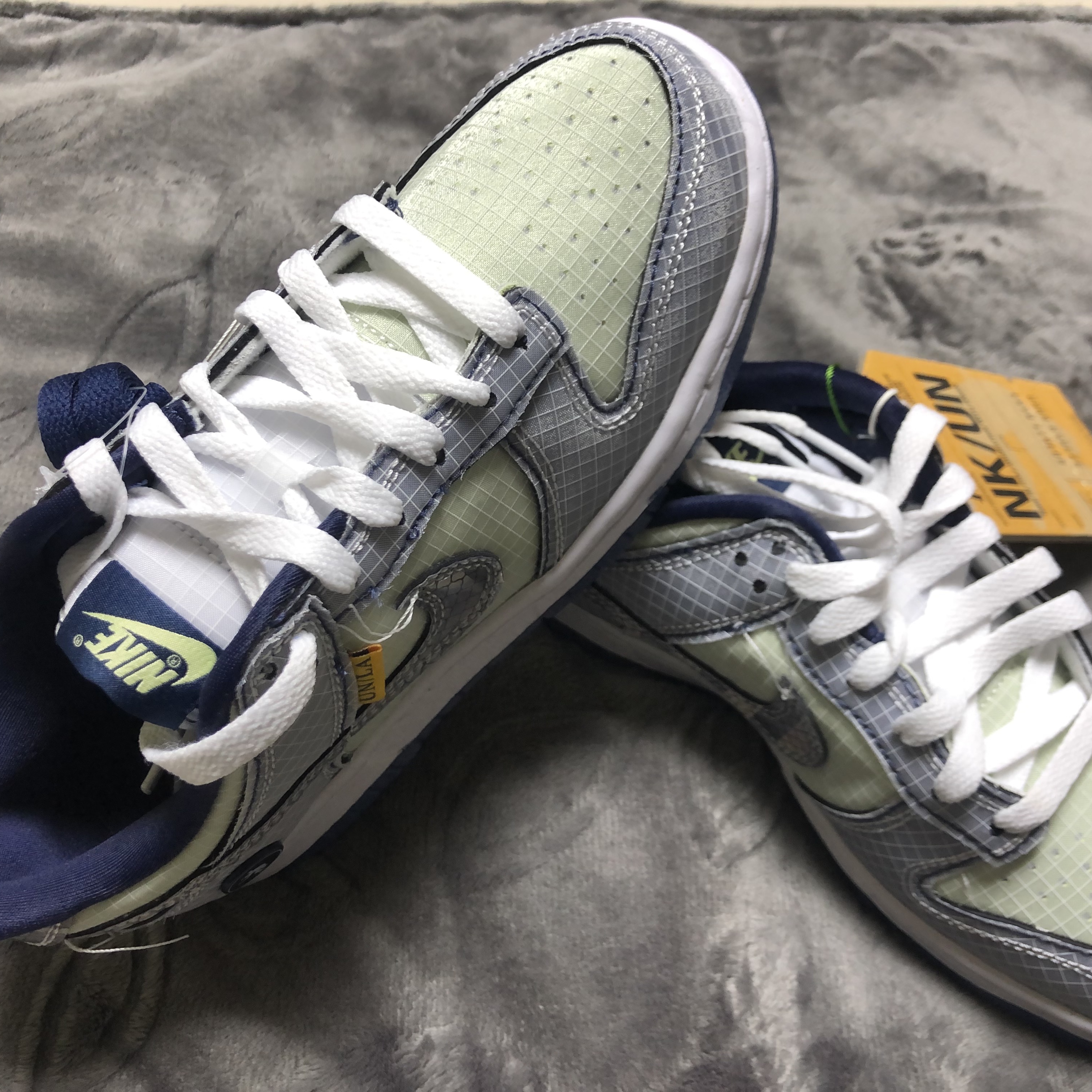 Nike x Union Dunk Low Passport Pack Pistachio 착용 스타일 - 3