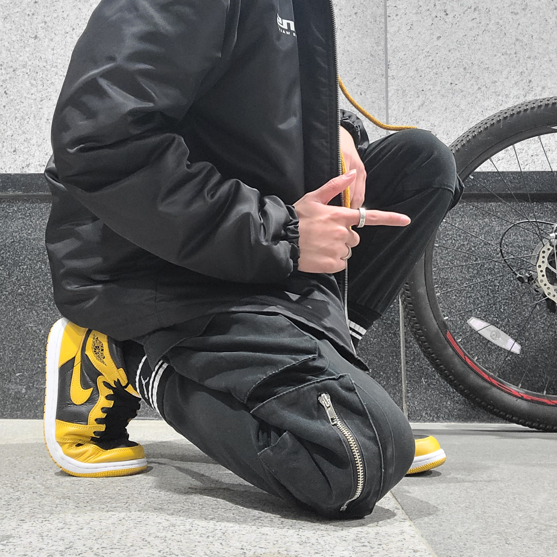 Jordan 1 Retro High OG Pollen 착용 스타일