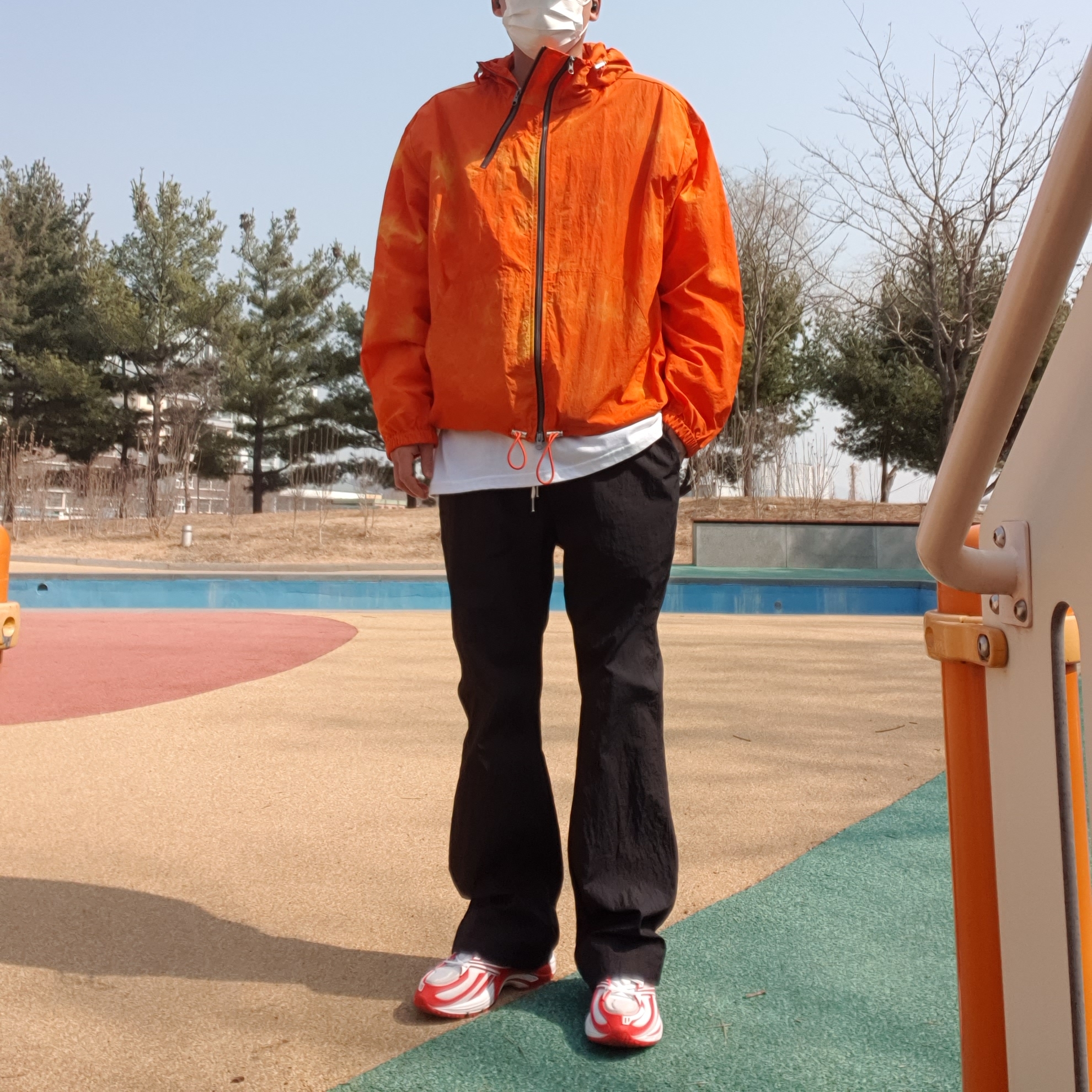 Reebok x Kanghyuk Premier Road Modern White Red , Prada Re-Nylon Baseball Cap Black 착용 스타일 - 4