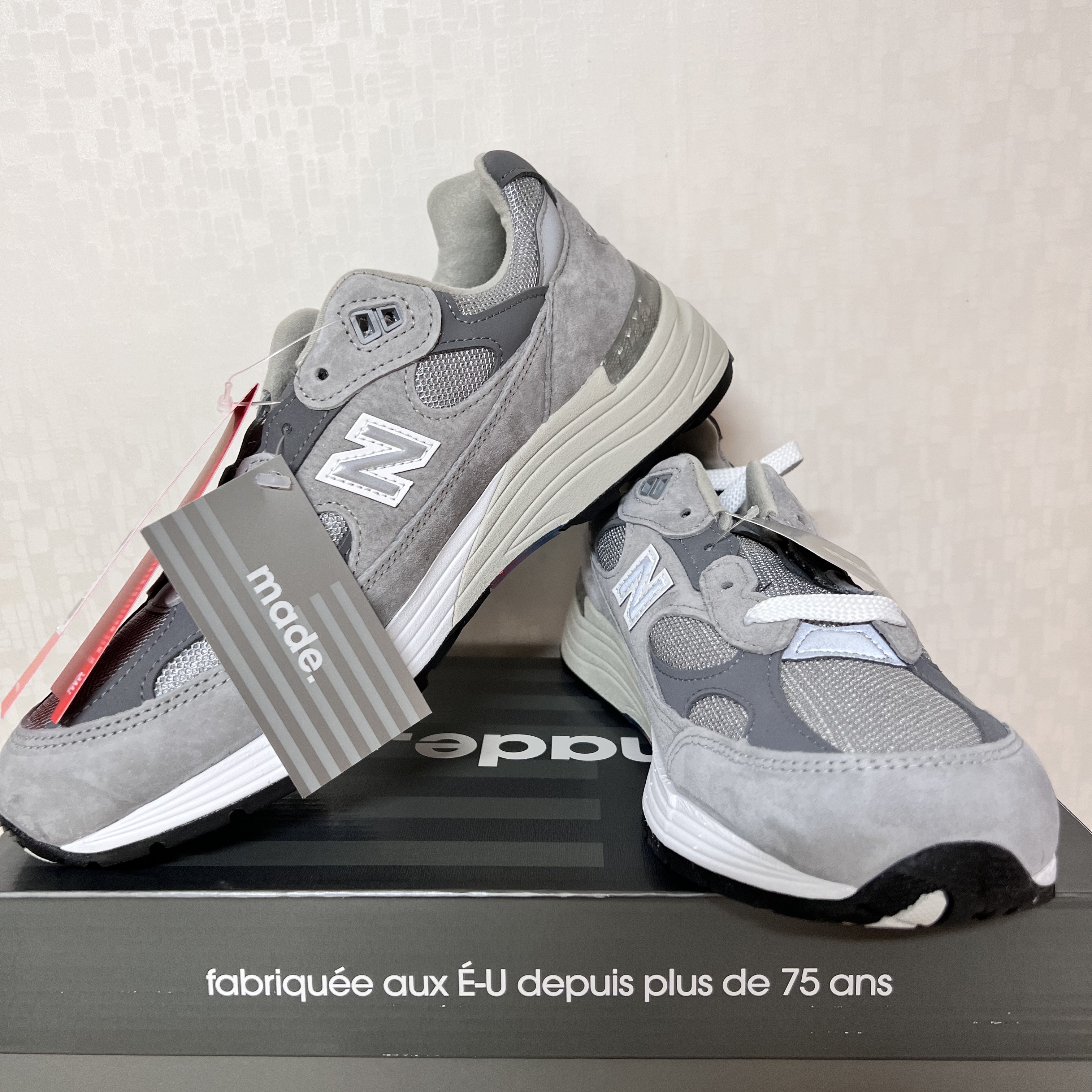 New Balance 992 Made in USA Grey - D Standard 착용 스타일 - 2