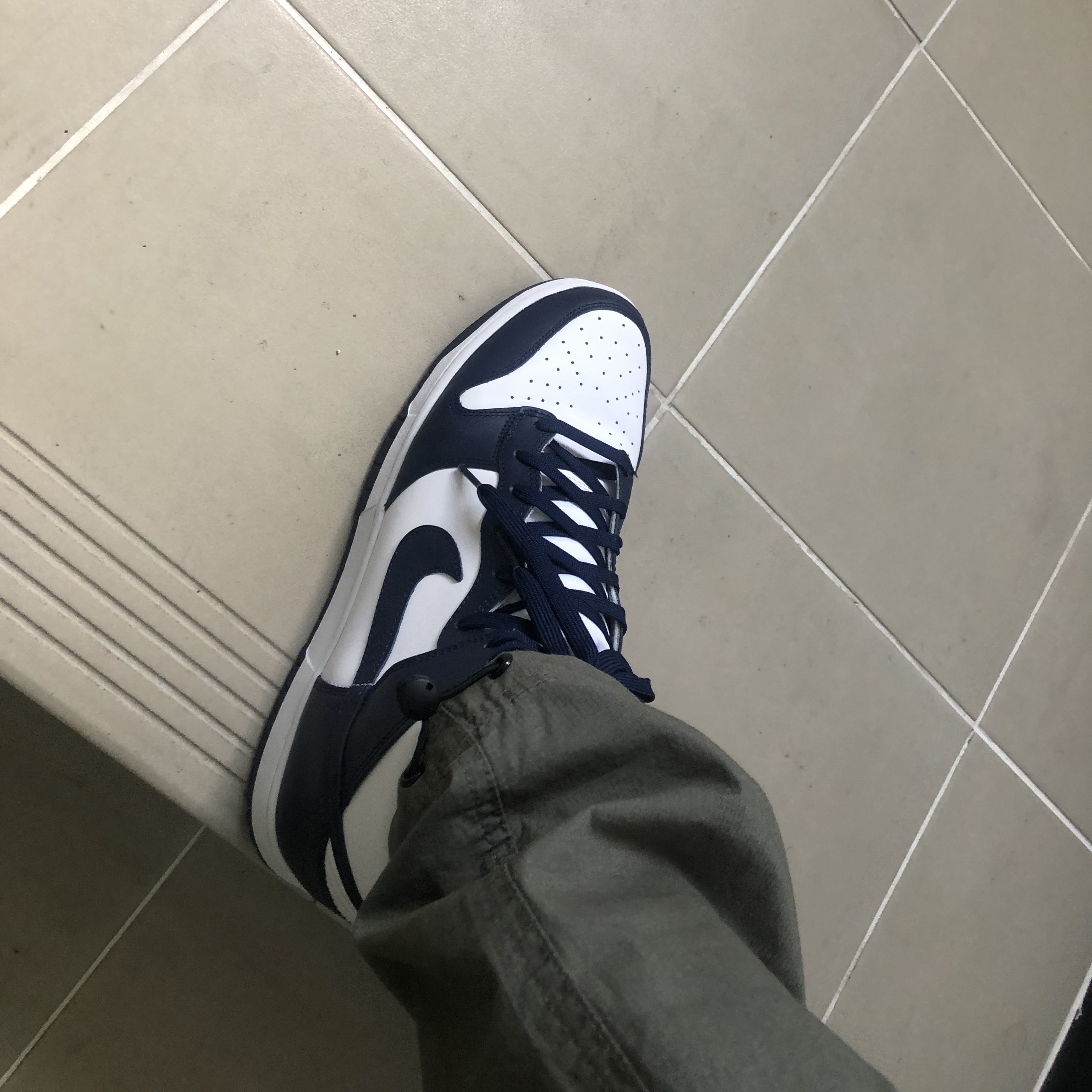 Nike Dunk High Retro Championship Navy 착용 스타일