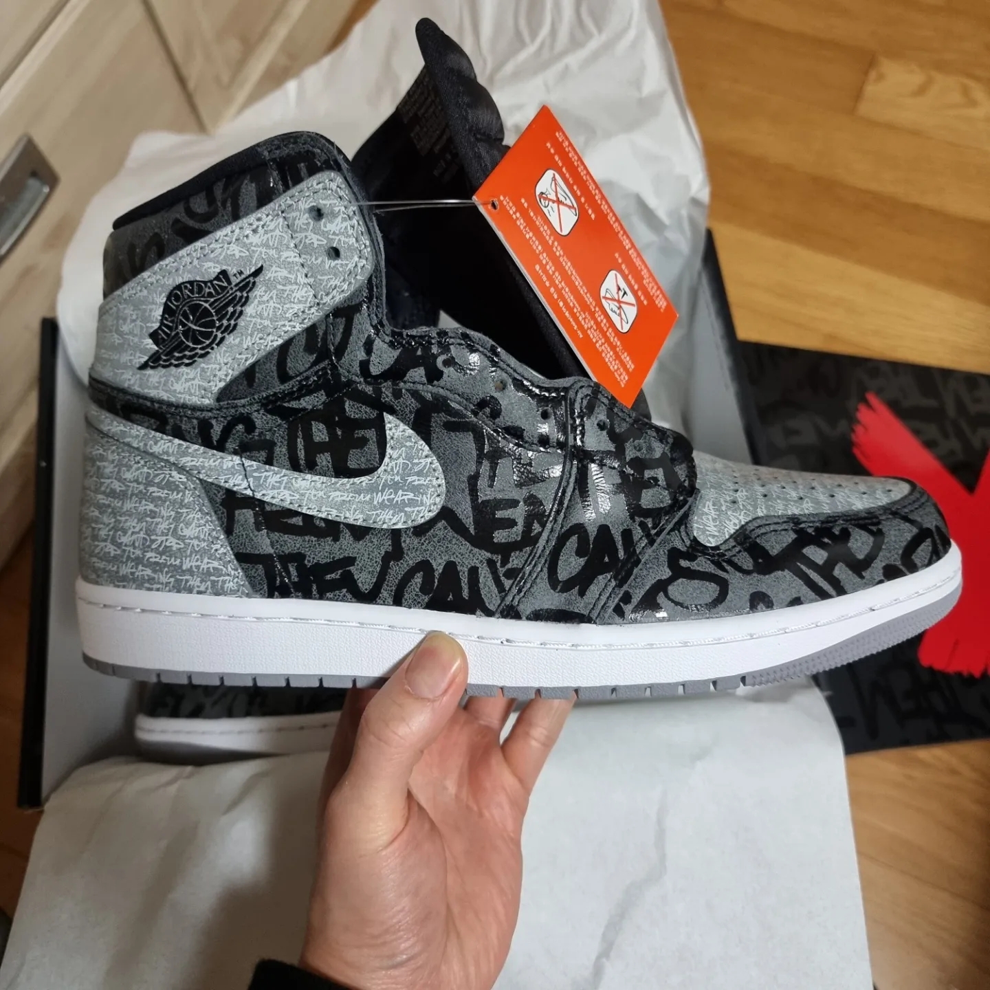 Jordan 1 Retro High OG Rebellionaire 착용 스타일 - 4