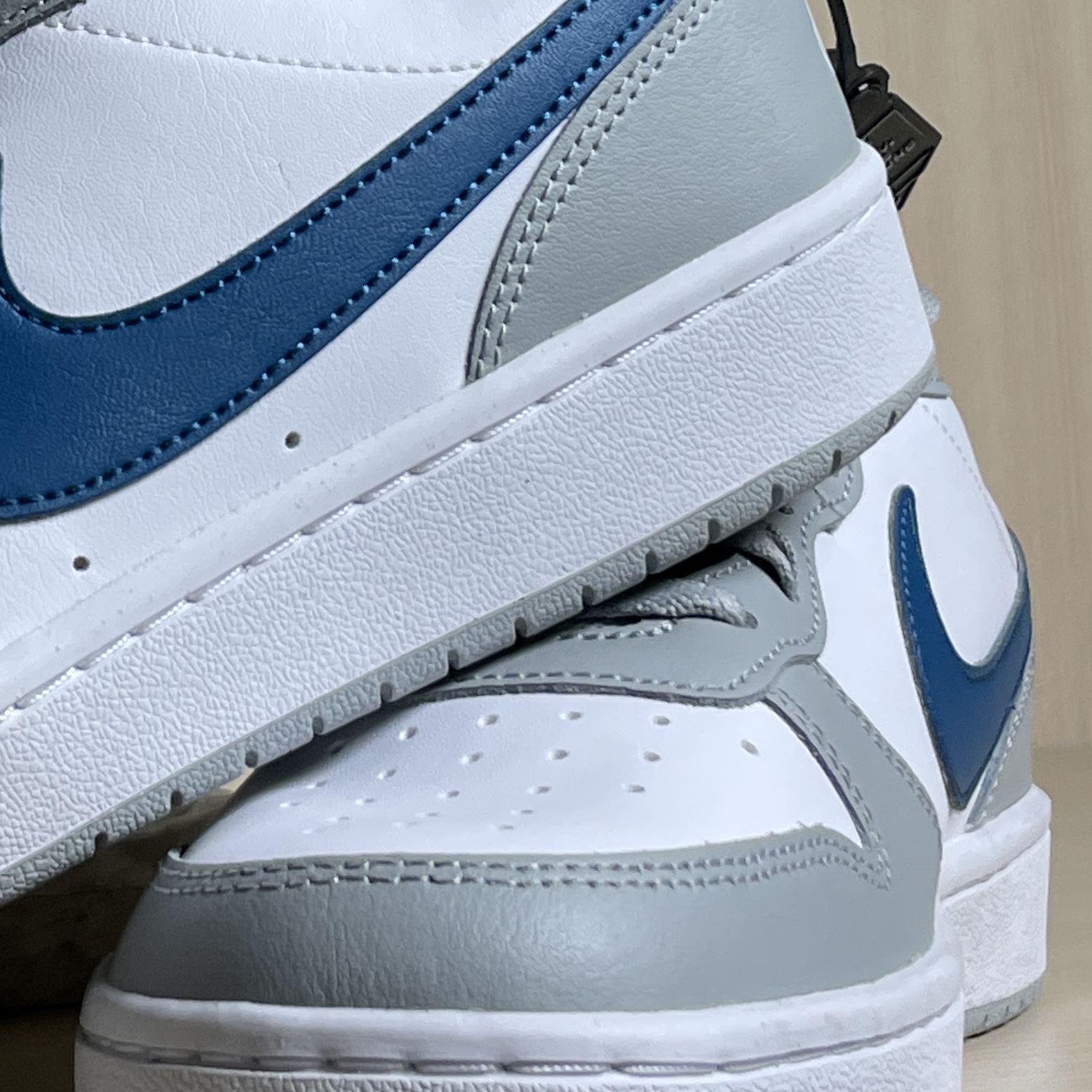 (GS) Nike Court Borough Low 2 Light Smoke Grey 착용 스타일 - 1