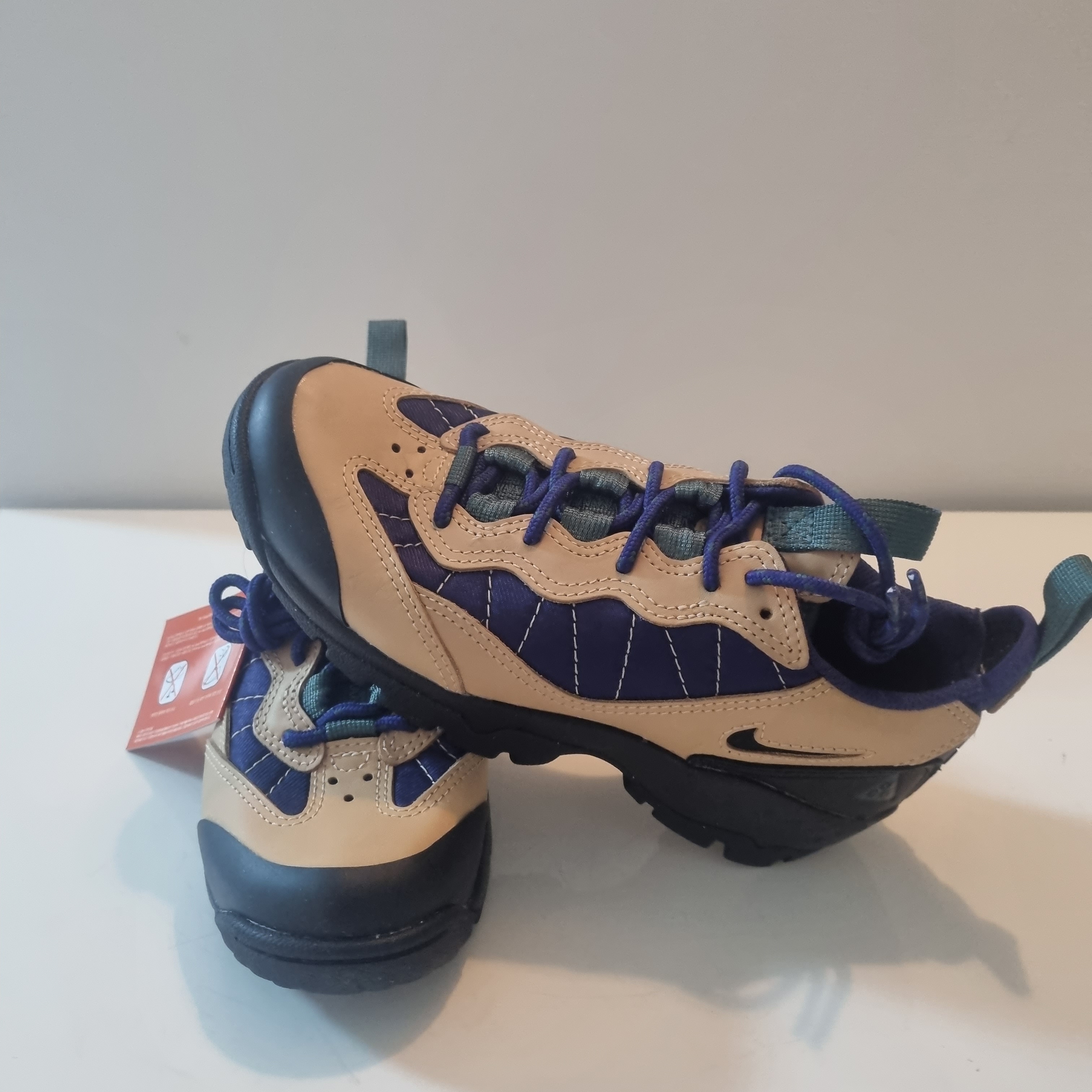 Nike ACG Air Mada Vachetta Tan 착용 스타일