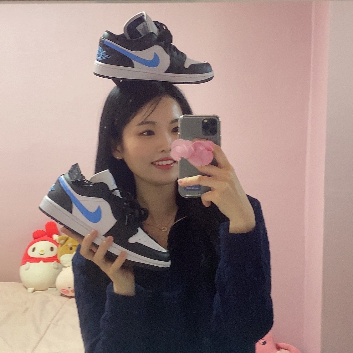 (W) Jordan 1 Low Black University Blue 착용 스타일