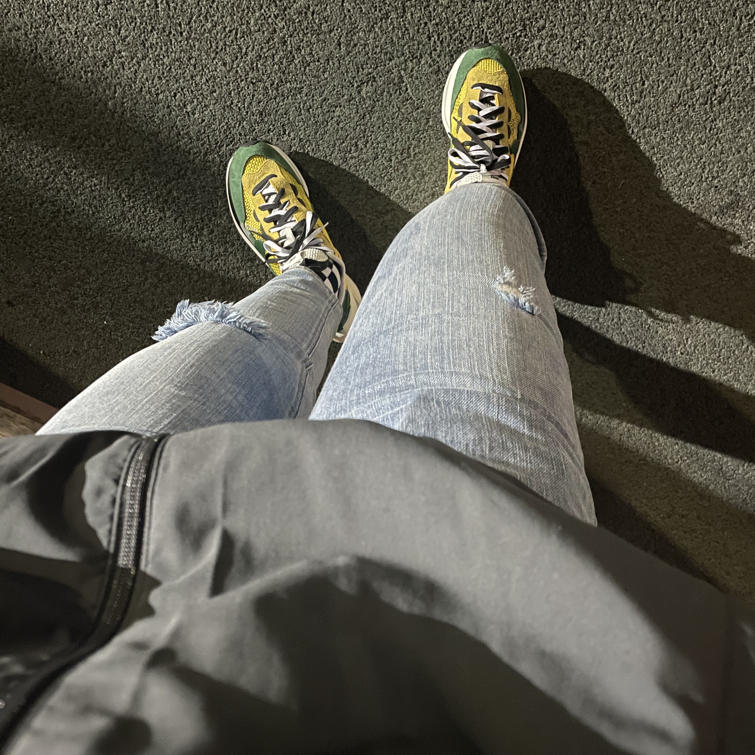 Nike x Sacai VaporWaffle Tour Yellow & Gorge Green Sail 착용 스타일 - 4